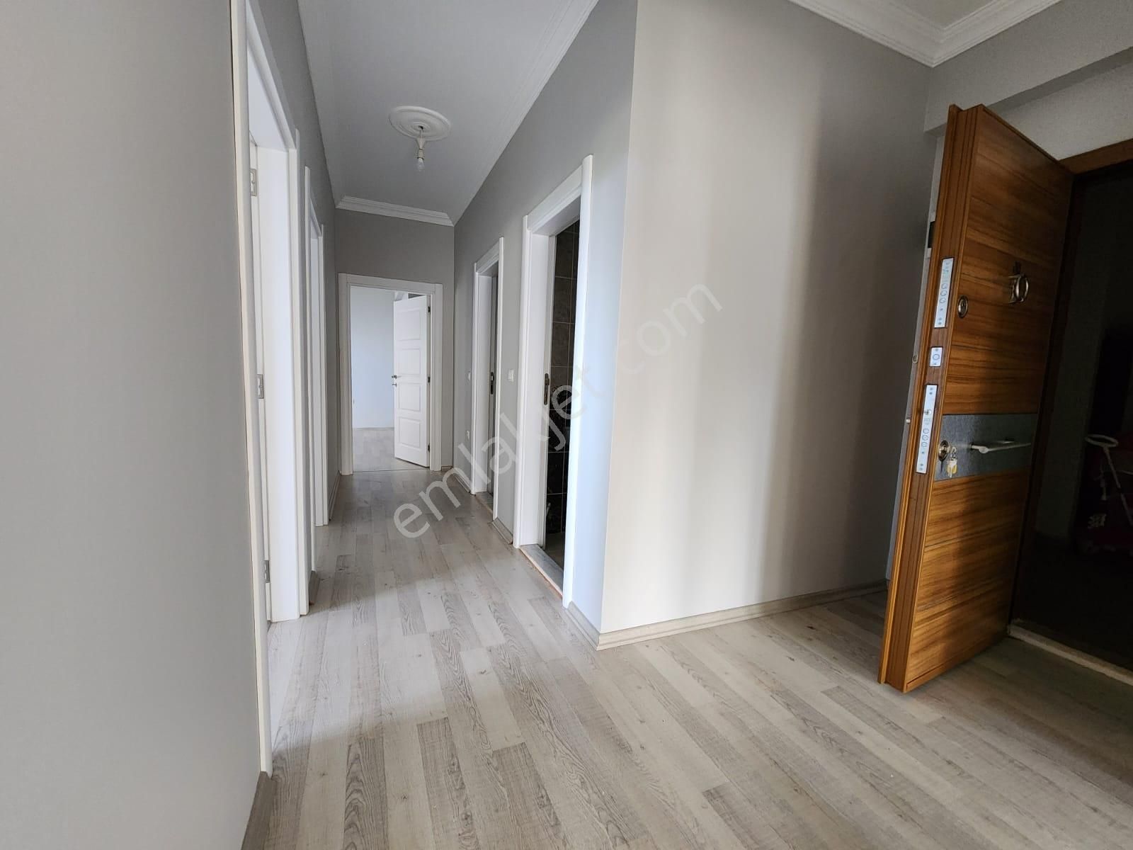 E&d Gyo'dan Pelitli Yeşilköy'de Kiralık 3+1 Manzaralı Daire - Görsel 9