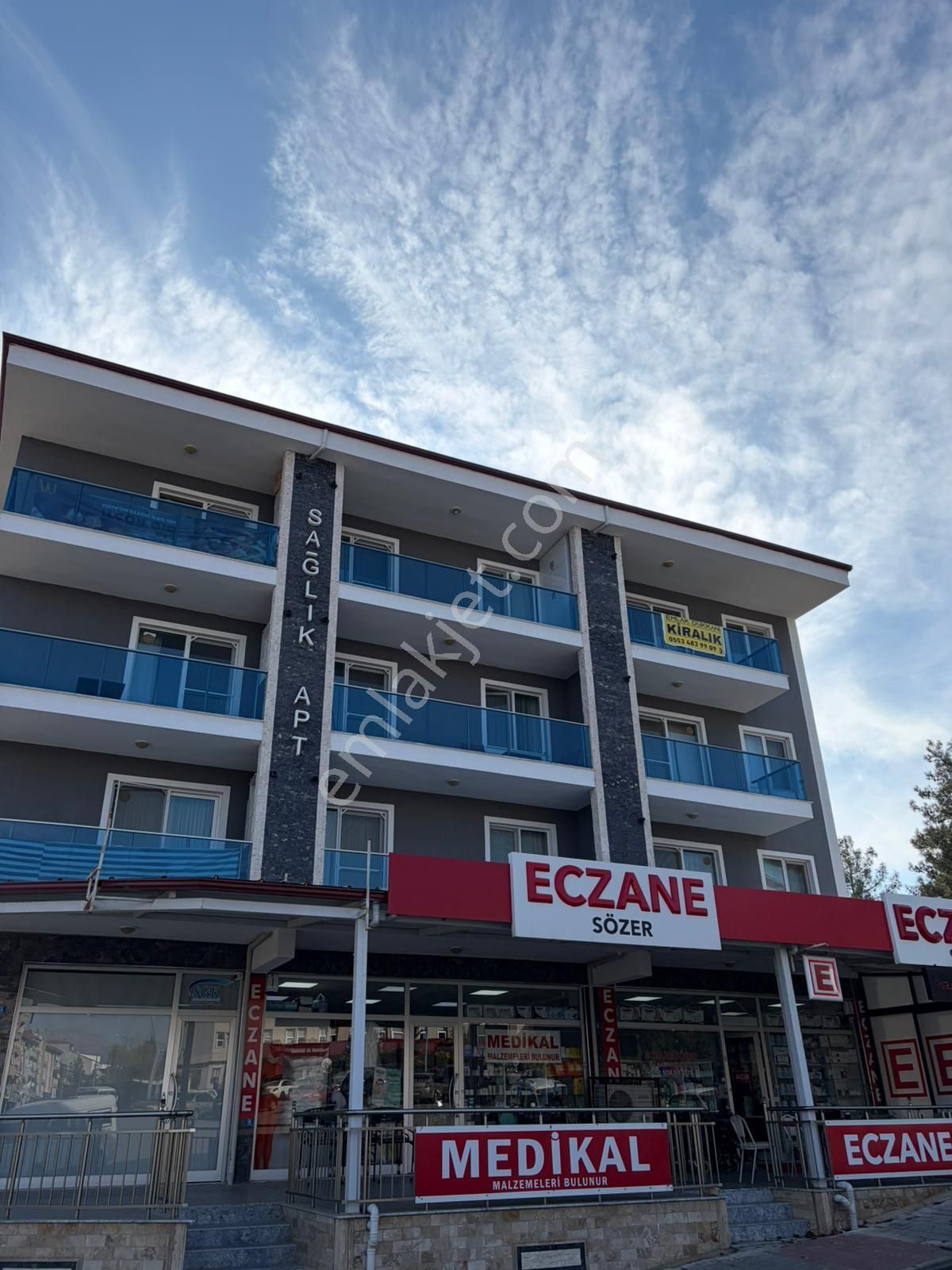 Şahin Emlaktan Denizli Acıpayam Devlet Hastanesi Karşısında Kiralık 1+1 Apart Daire