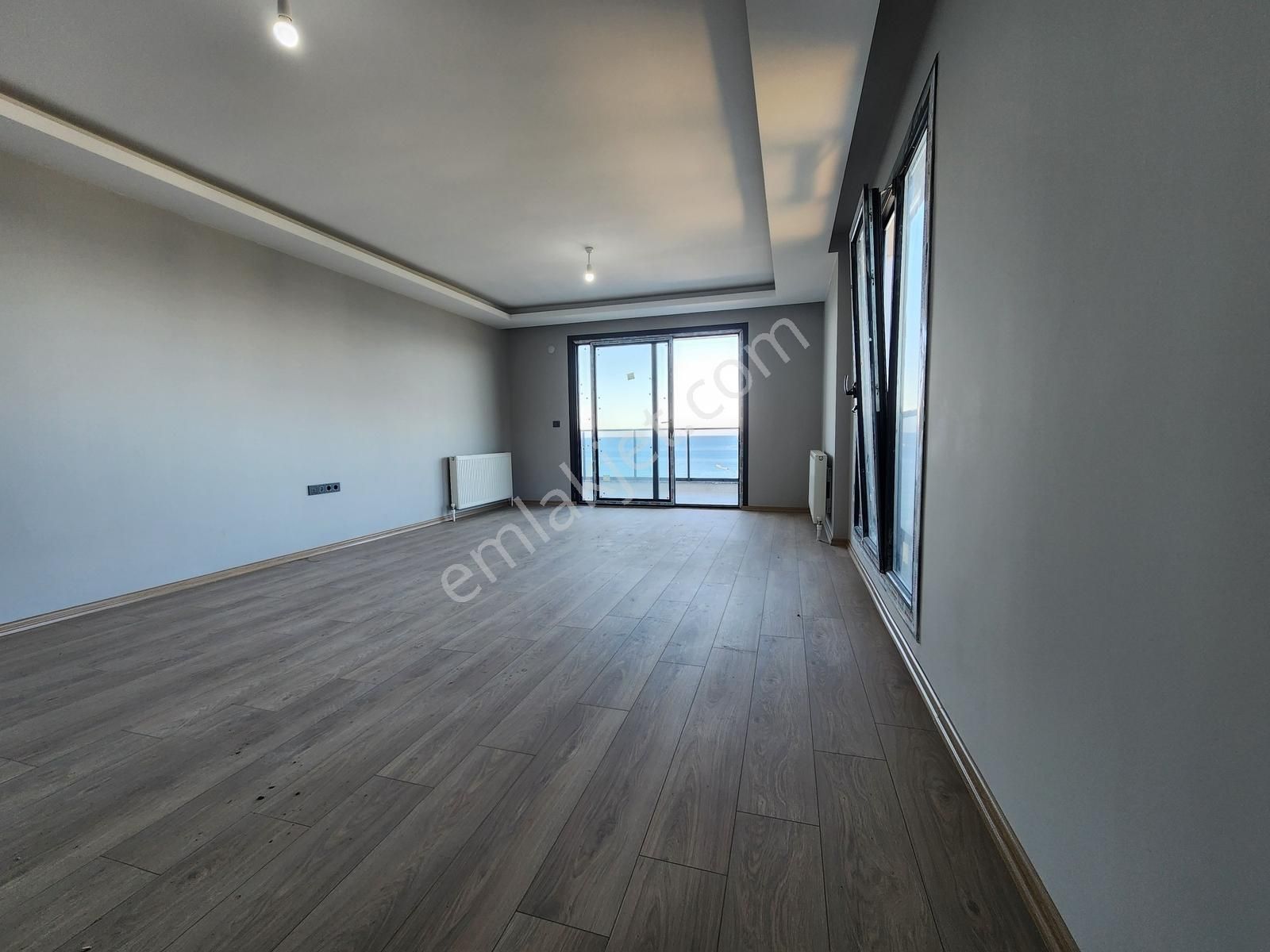 E&d Gyo'dan Trabzon Anayol Üzerinde Satılık 3+1 Sıfır Daire - Görsel 15