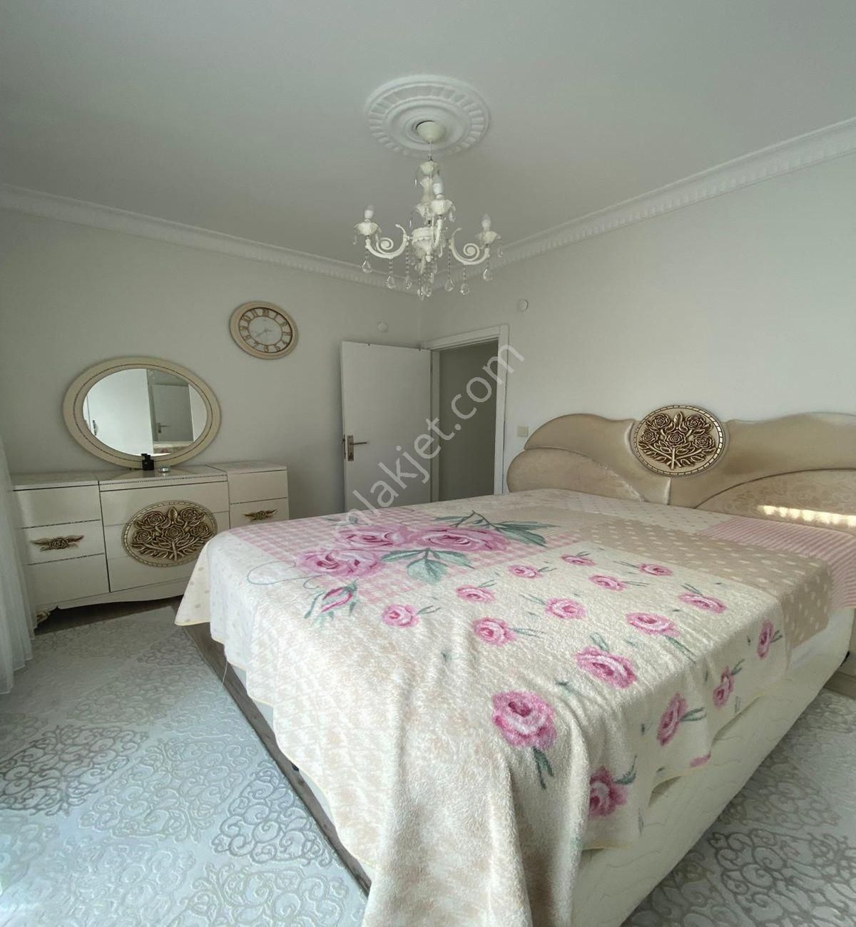 Avcılar Gümüşpalada 4+2 215 M2 Satılık Dublex Daire - Görsel 14