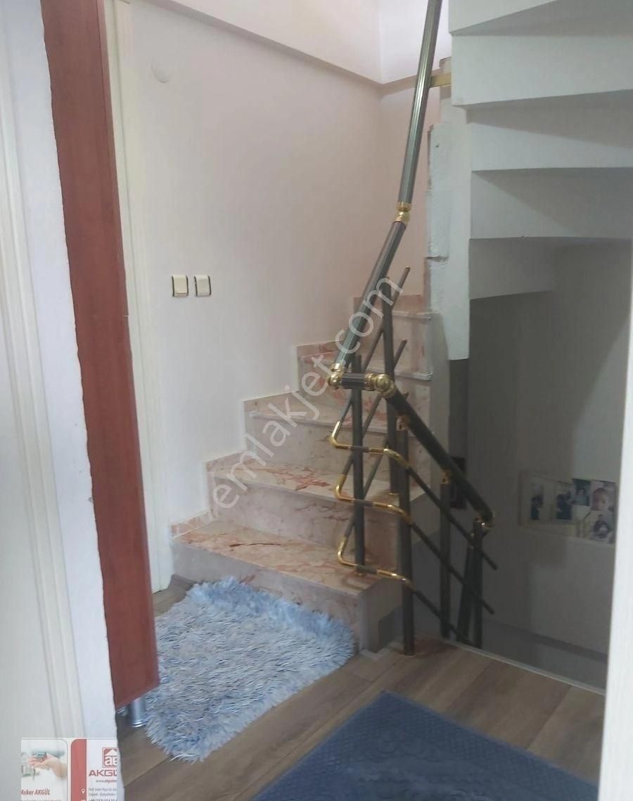 Altınoluk Satılık 4+1 Deniz Manzaralı 160 M2 Trıplexs Villa Müstakil Girişli Bahçeli Masrafsız - Görsel 19