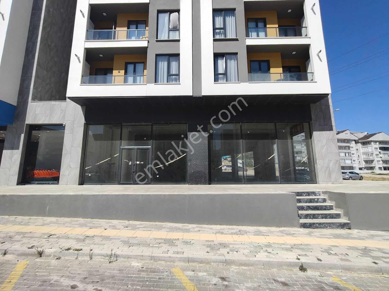 Cb Black'ten Görükle Anafartalar Caddesi Kiralık 790m2 Dükkan - Görsel 18