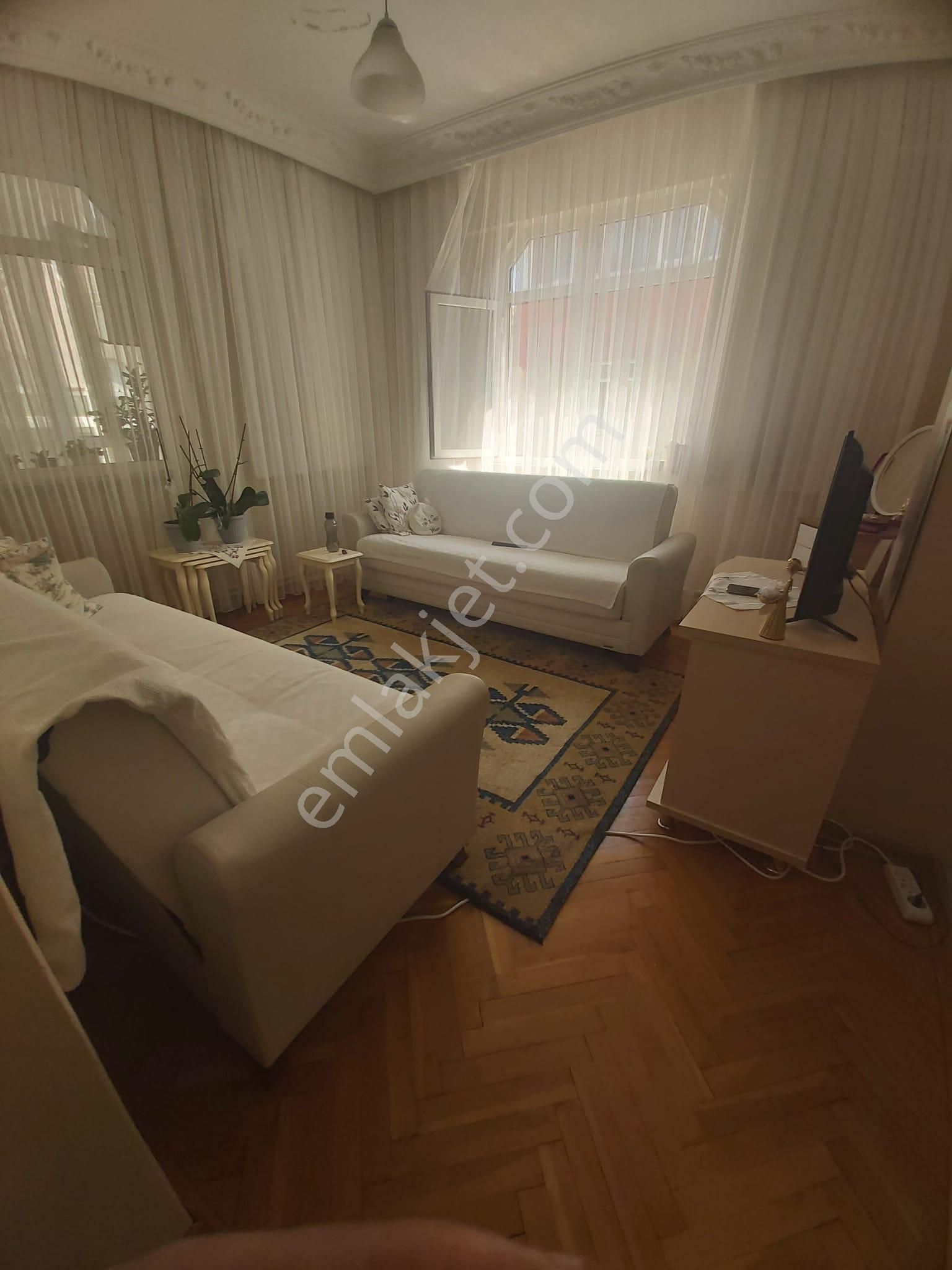 Bahçelievler/siyavuşpaşa Mah.satılık 3+1 Tek Daire Üzeri Kat.6 130 M2 Kredili - Görsel 3