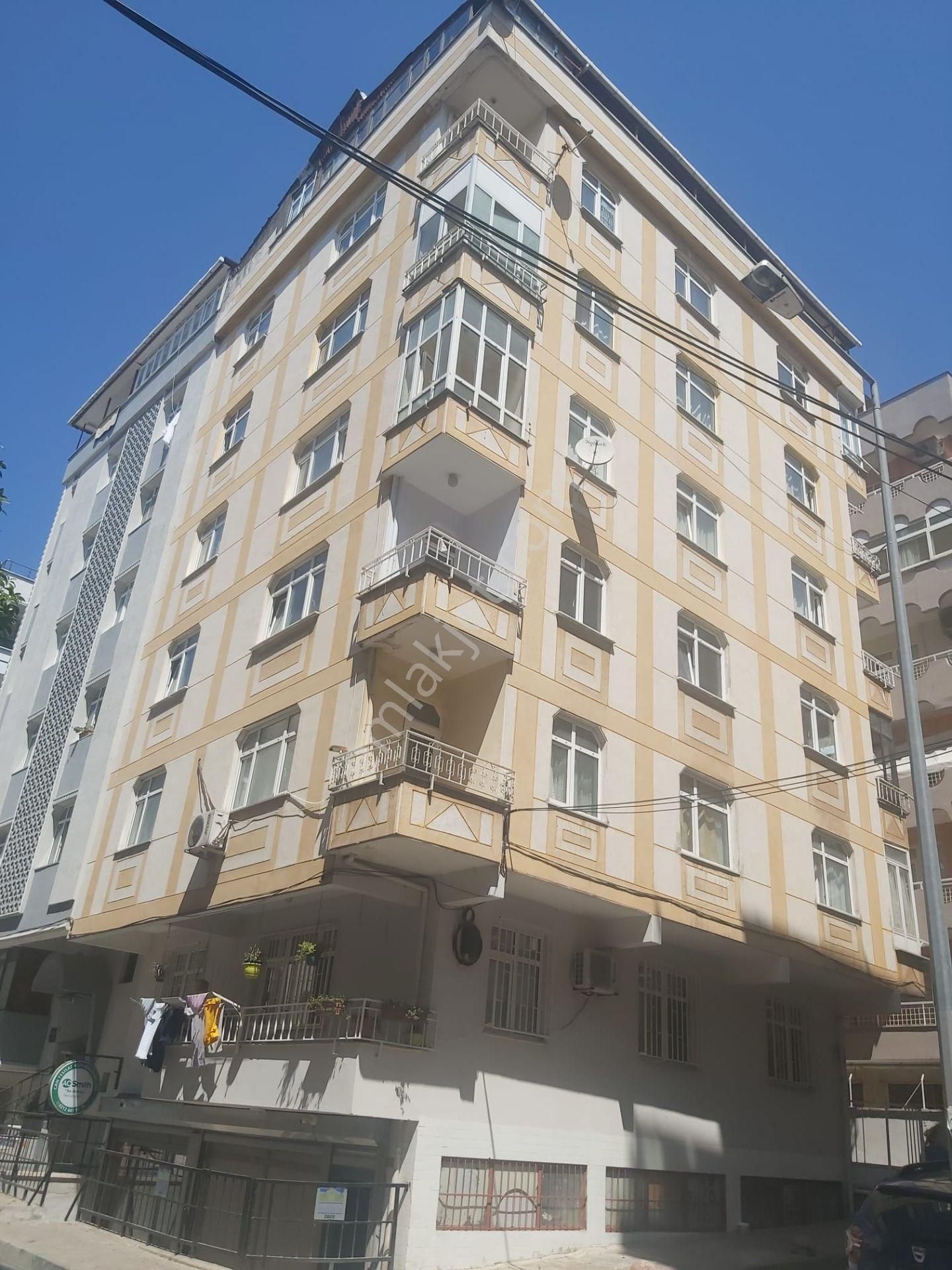 Bahçelievler/siyavuşpaşa Mah.satılık 3+1 Tek Daire Üzeri Kat.6 130 M2 Kredili - Görsel 2