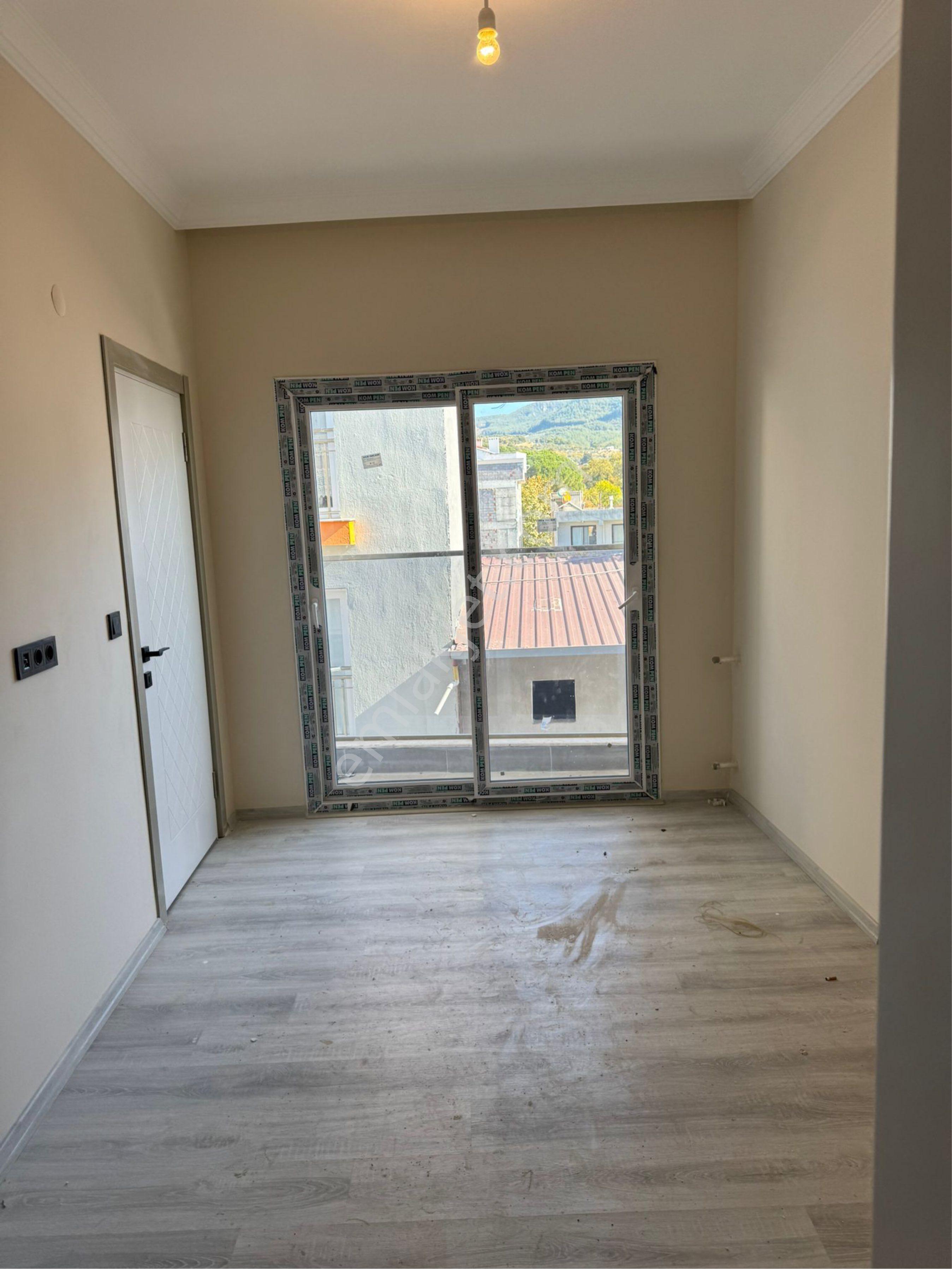 Kuşadası Davutlar'da 3+1 Merkezi Konumda Satılık Çatı Dubleks Daire - Görsel 6