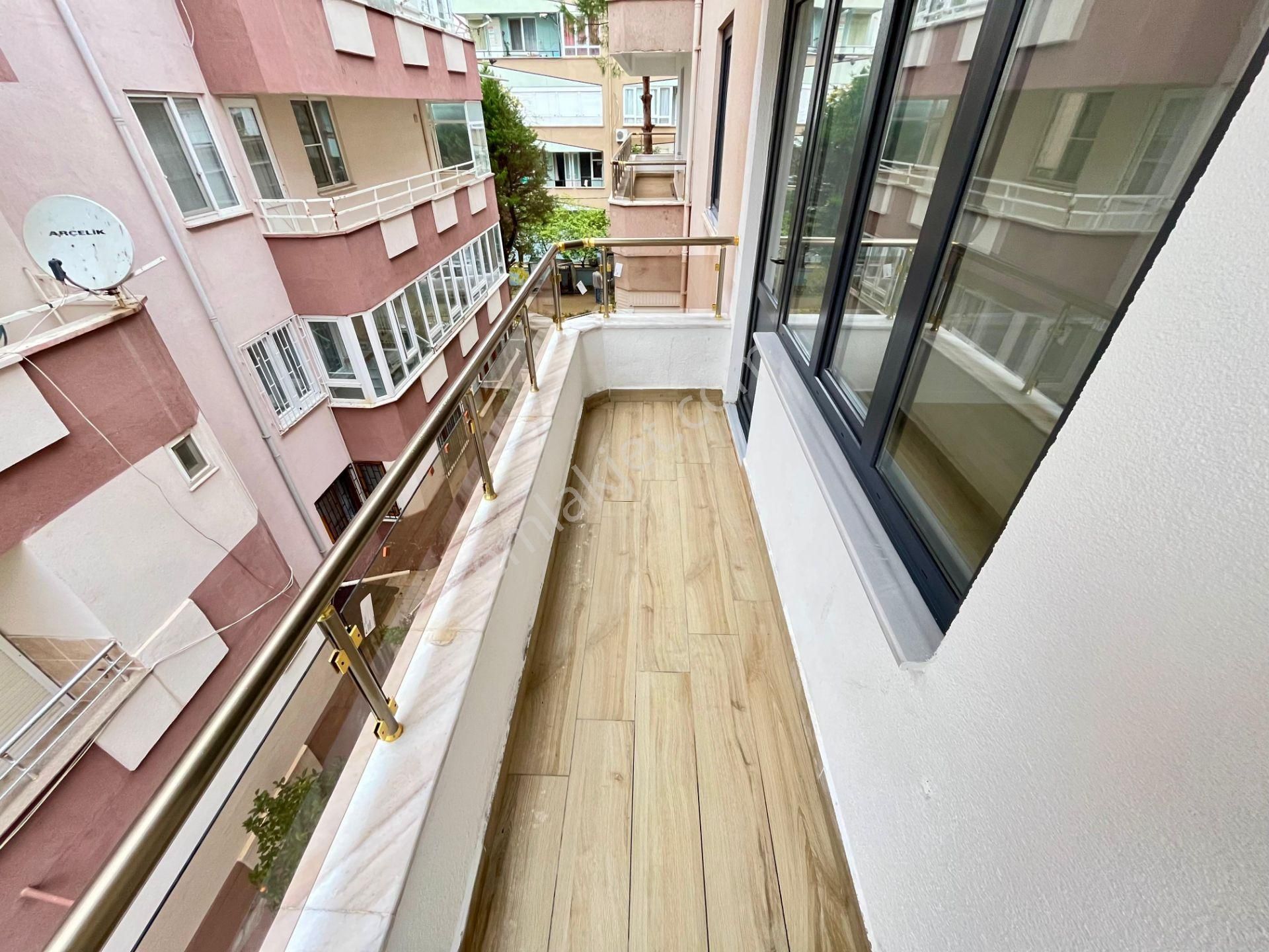 Akçay Sezgin Emlaktan Denize Yakın Lüx Tasarım Satılık 3+1 Daire - Görsel 26