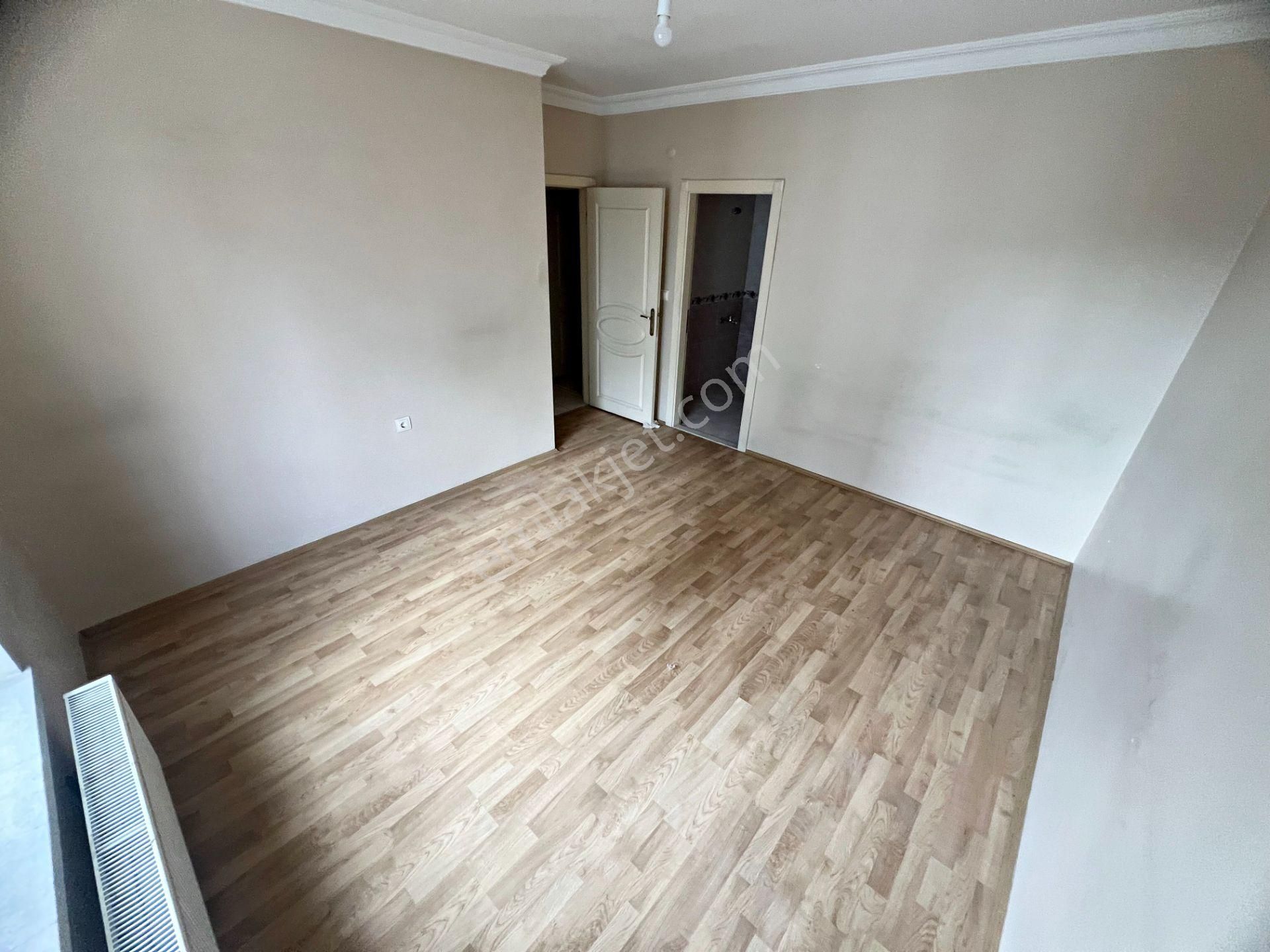 Cihandan Barıştepe Mah Demirdağ Cadde Üzeri Kiralık 3+1 Daire - Görsel 26