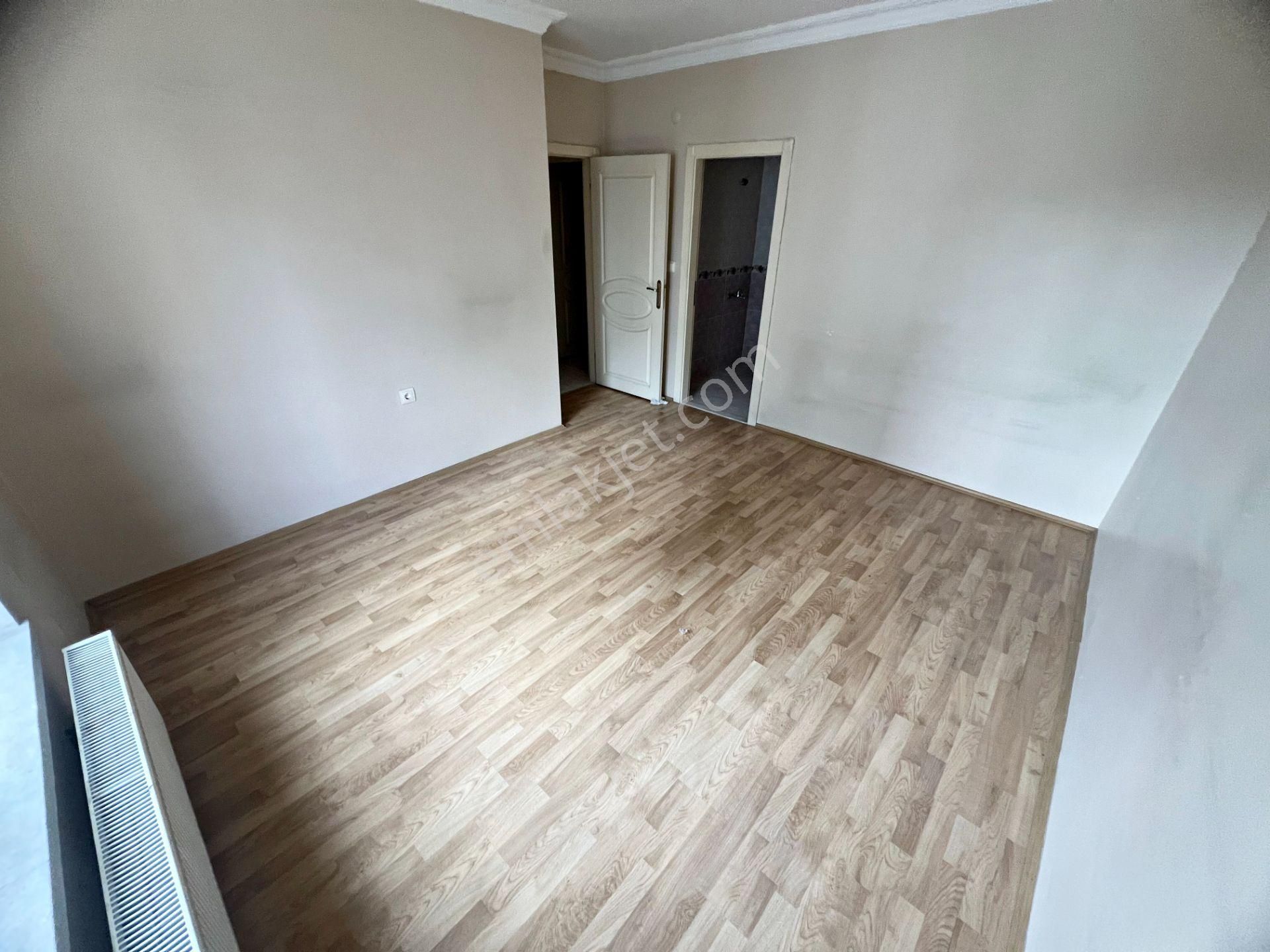 Cihandan Barıştepe Mah Demirdağ Cadde Üzeri Kiralık 3+1 Daire - Görsel 25