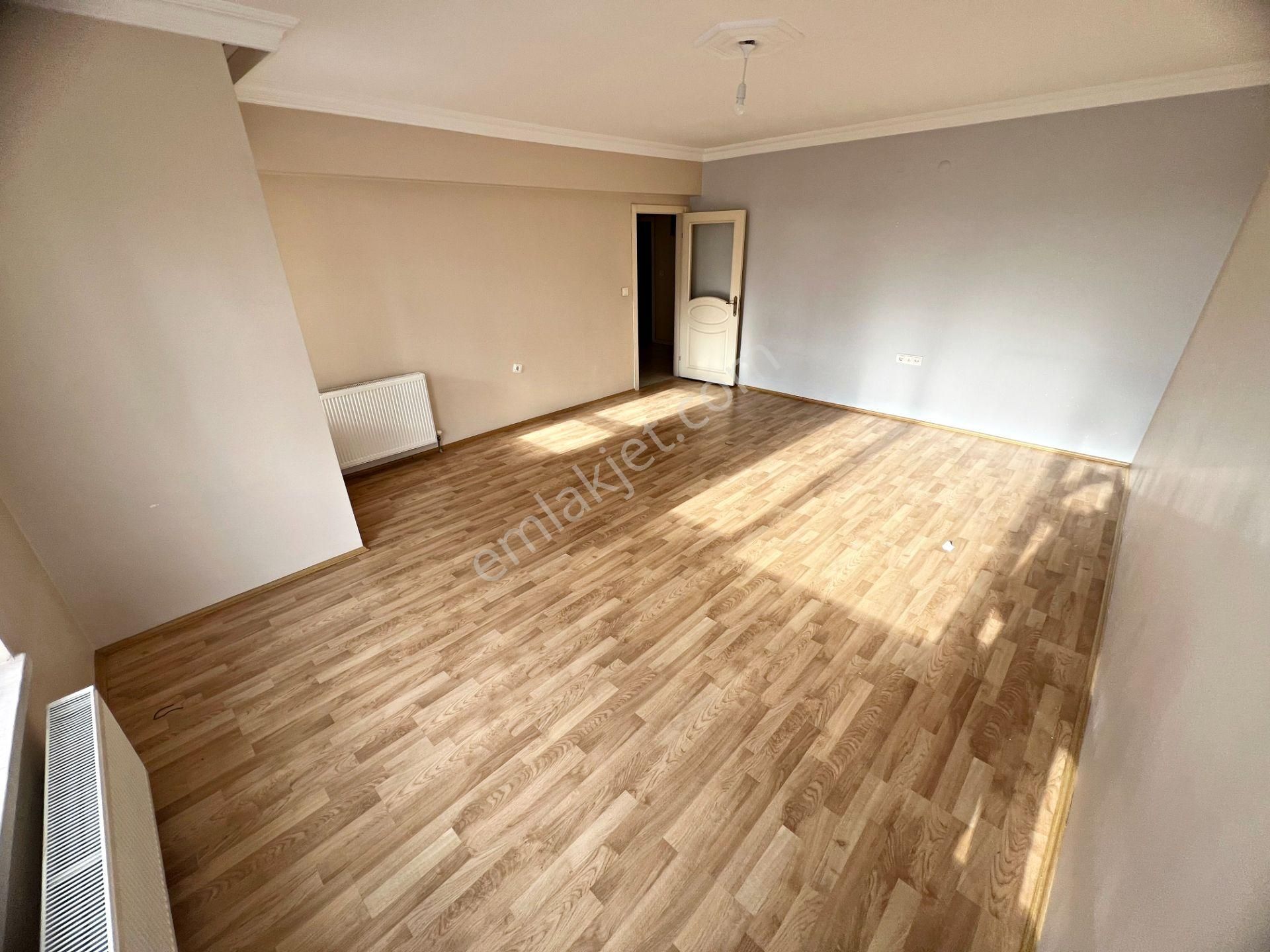 Cihandan Barıştepe Mah Demirdağ Cadde Üzeri Kiralık 3+1 Daire - Görsel 15