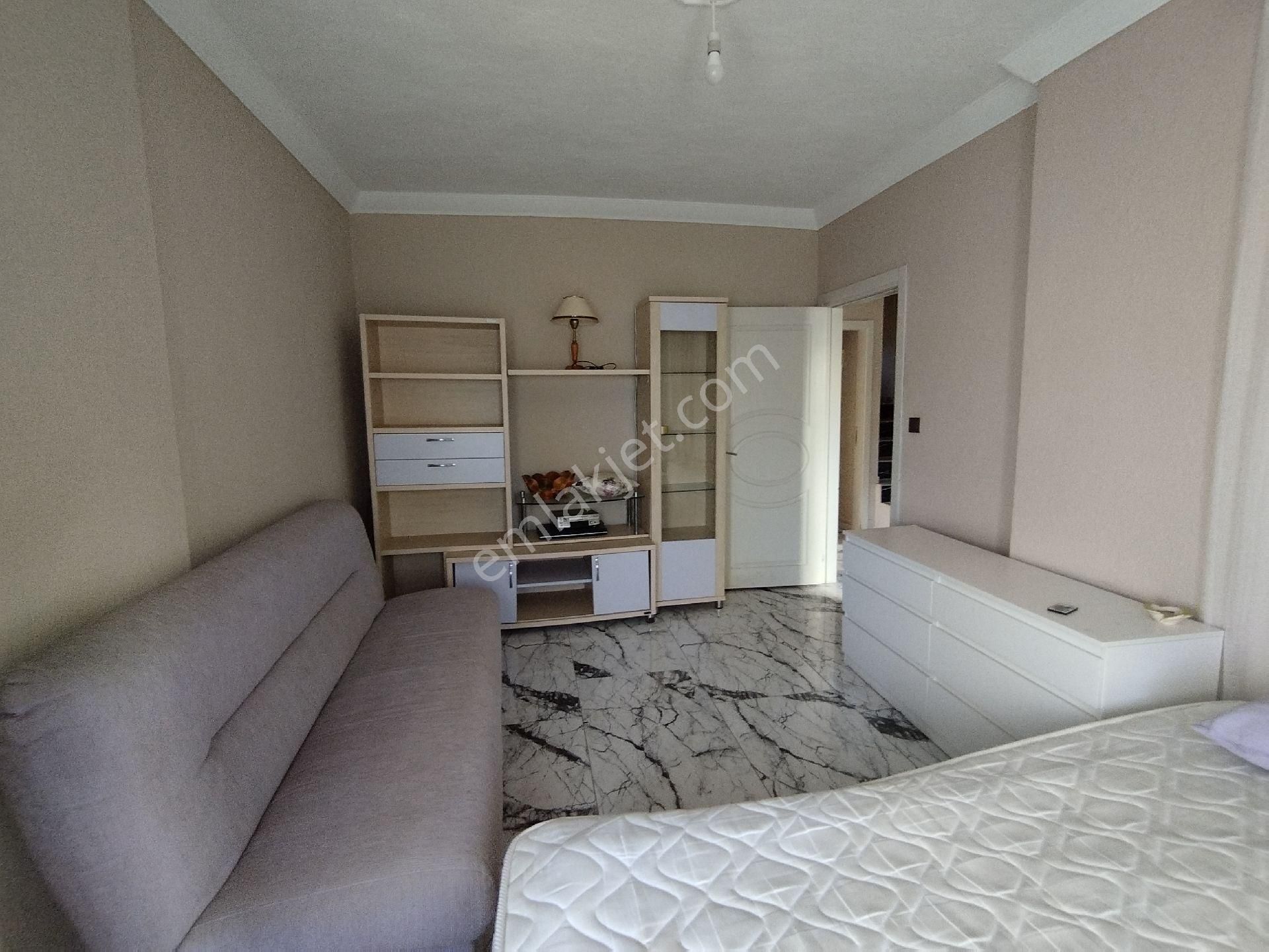 Bodrum Bağla Aytur Sitesinde Satılık 3 Katlı Manzaralı Villa - Görsel 22