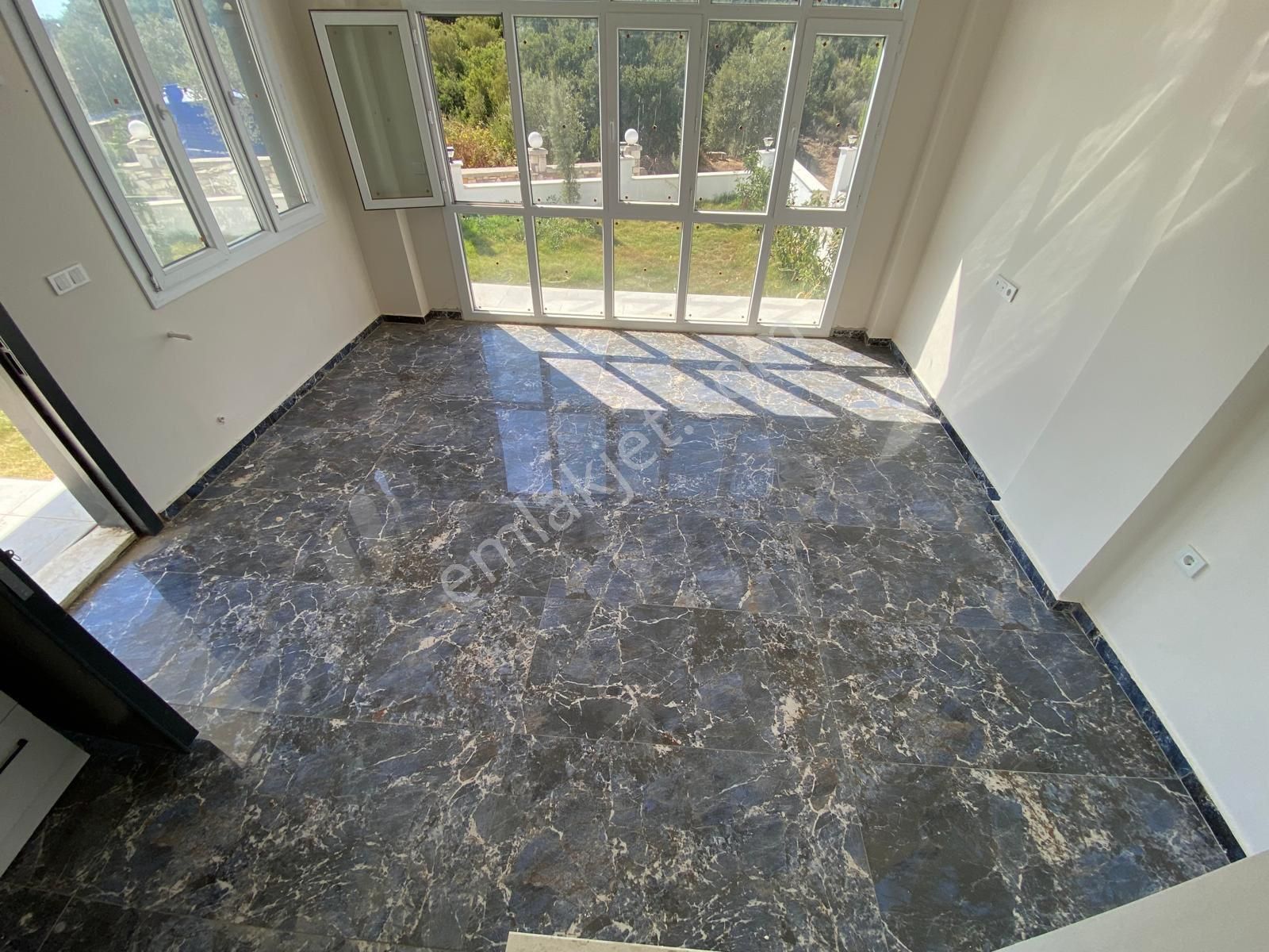 Maliyetine Açil Satılık 3+1 Villa - Görsel 25