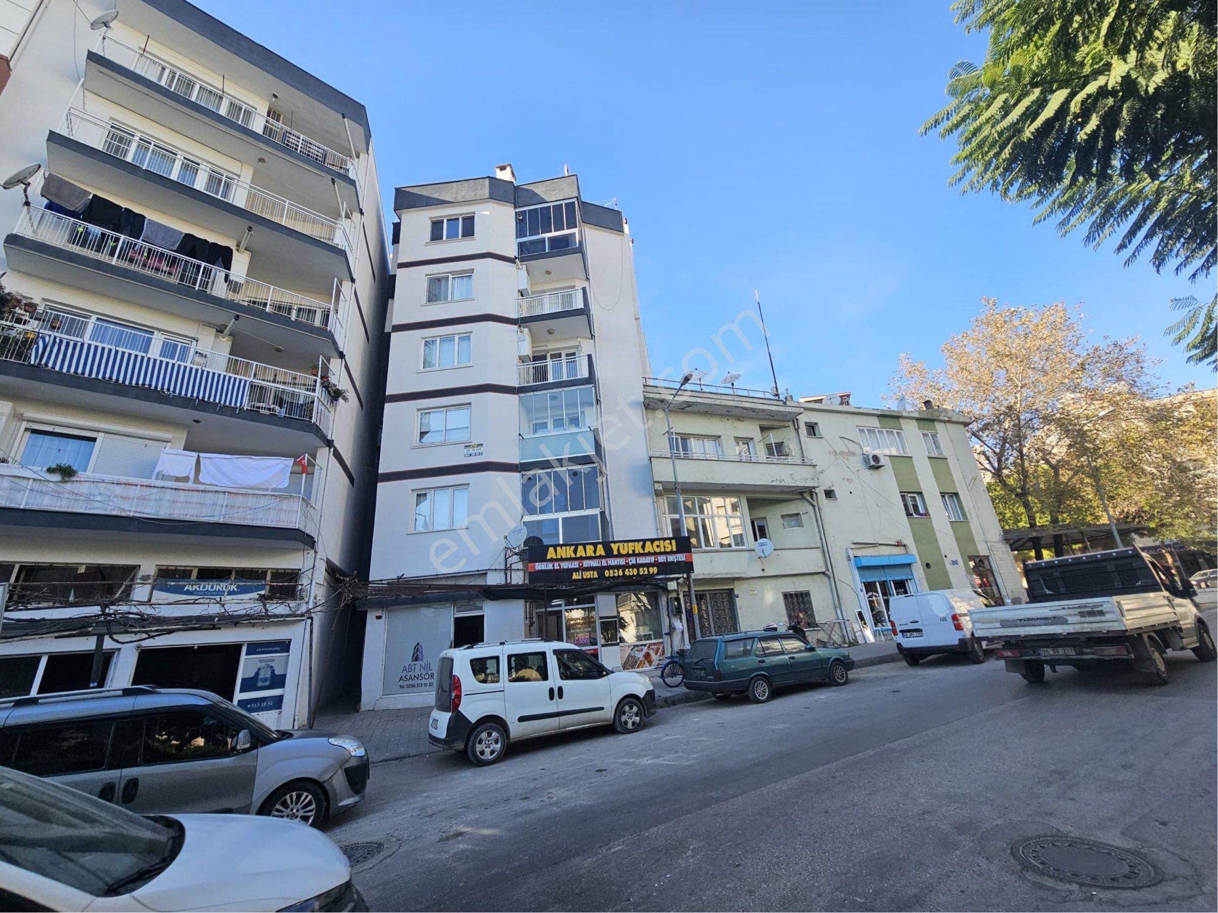 Seo’dan Aydın Caddesinde 2+1 Satılık Daire - Görsel 9