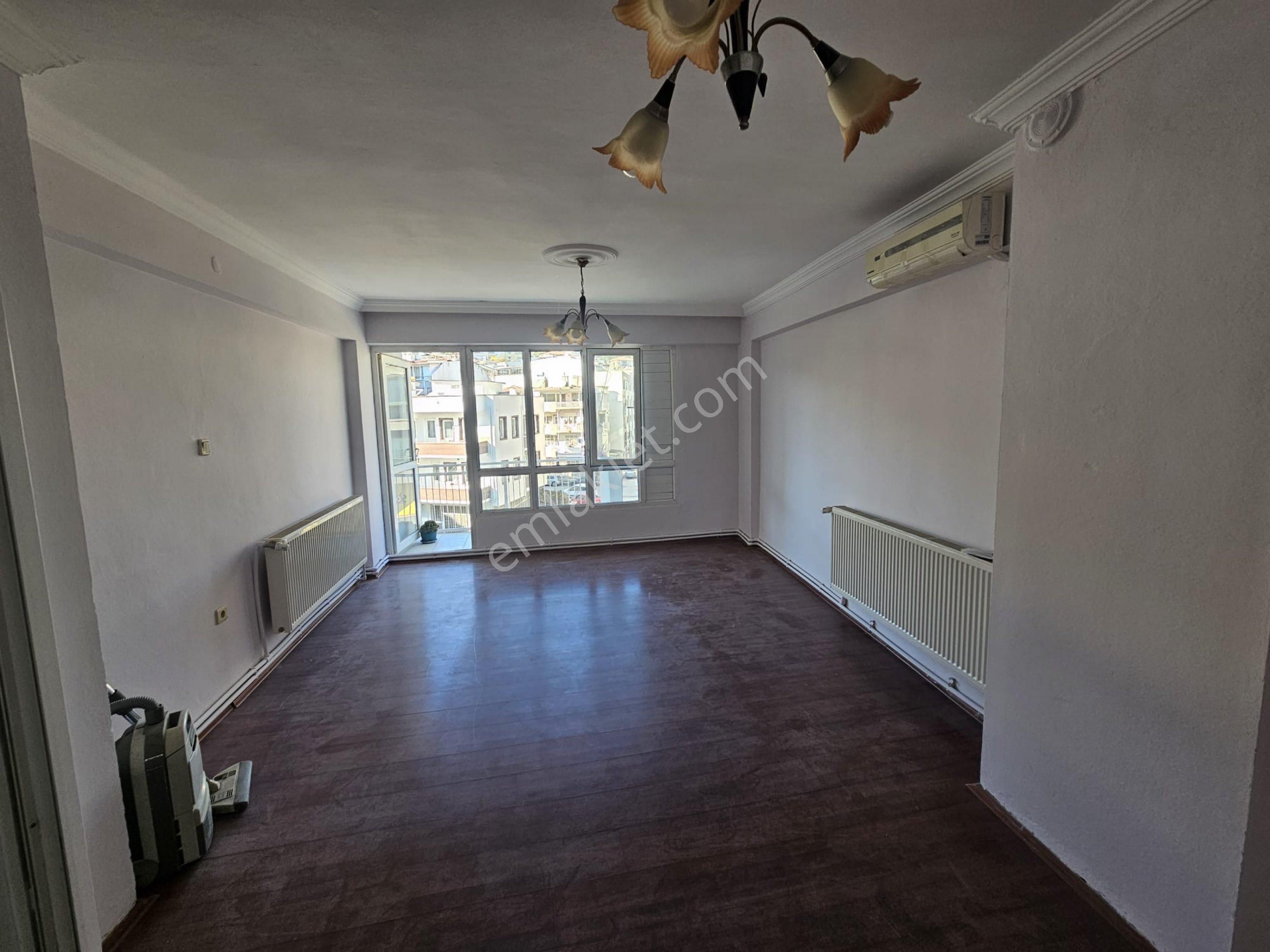 Seo’dan Aydın Caddesinde 2+1 Satılık Daire - Görsel 11