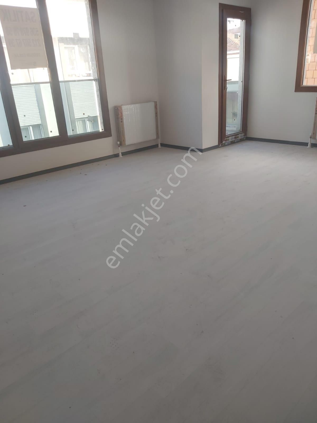 Bahçelievler Basın Sitesi İle Soğanlı Arasında Sıfır Binada 5+2 180 M2 Dubleks Satılık Daire.