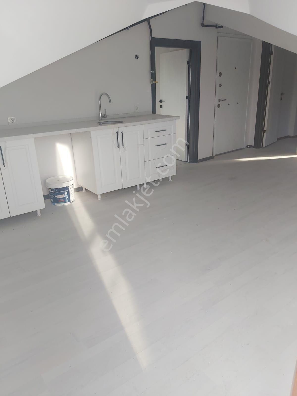 Bahçelievler Basın Sitesi İle Soğanlı Arasında Sıfır Binada 5+2 180 M2 Dubleks Satılık Daire. - Görsel 17