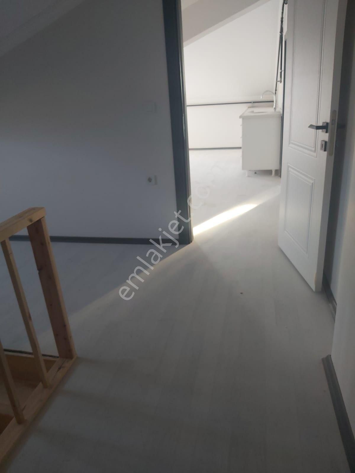 Bahçelievler Basın Sitesi İle Soğanlı Arasında Sıfır Binada 5+2 180 M2 Dubleks Satılık Daire. - Görsel 15