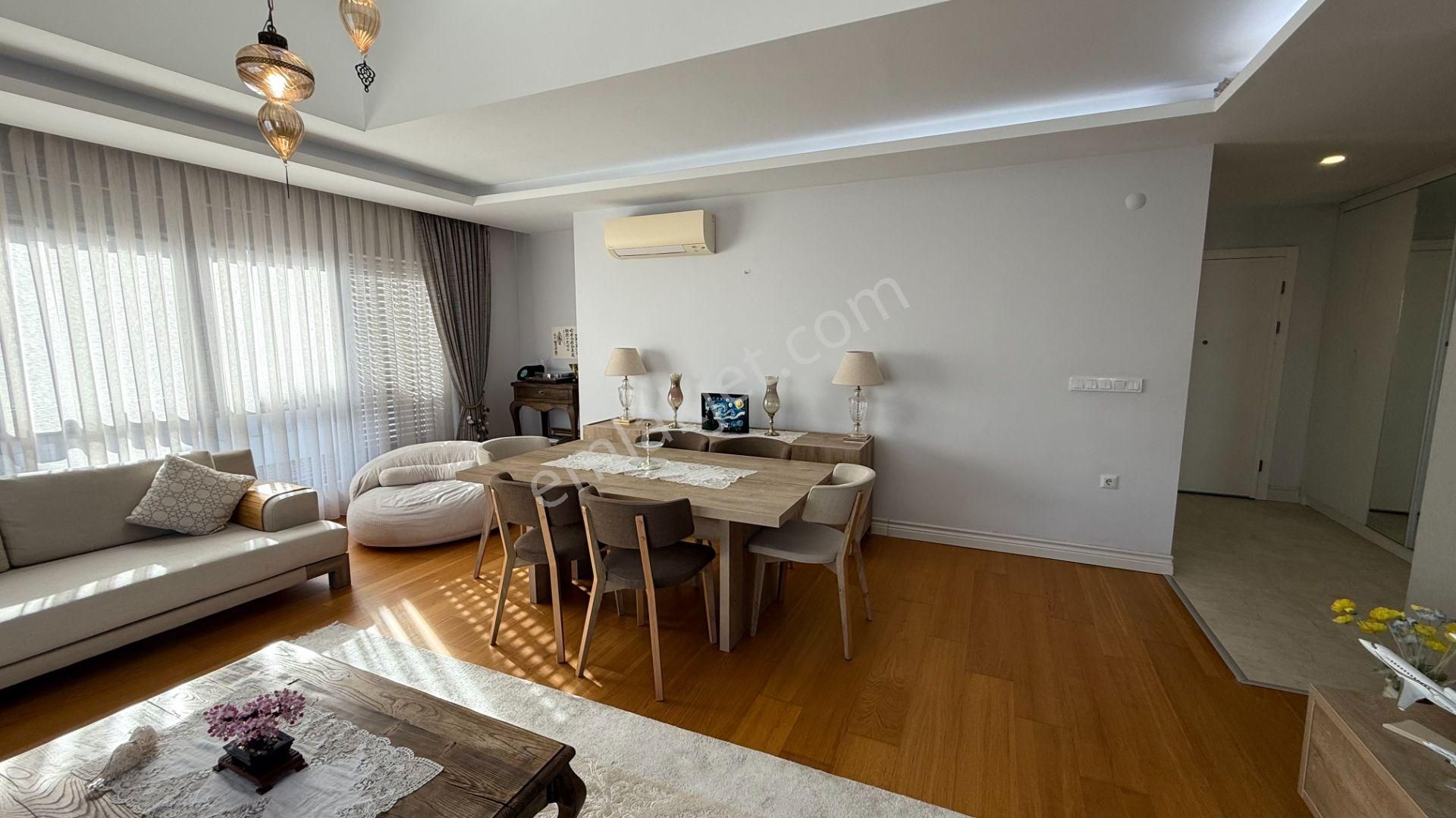 Çengelköy Life Sitesi 'nde 4+1 Lüks Satılık Dubleks Daire - Görsel 8