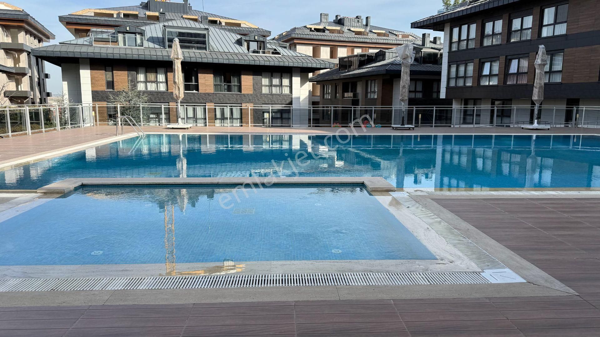 Çengelköy Life Sitesi 'nde 4+1 Lüks Satılık Dubleks Daire - Görsel 32