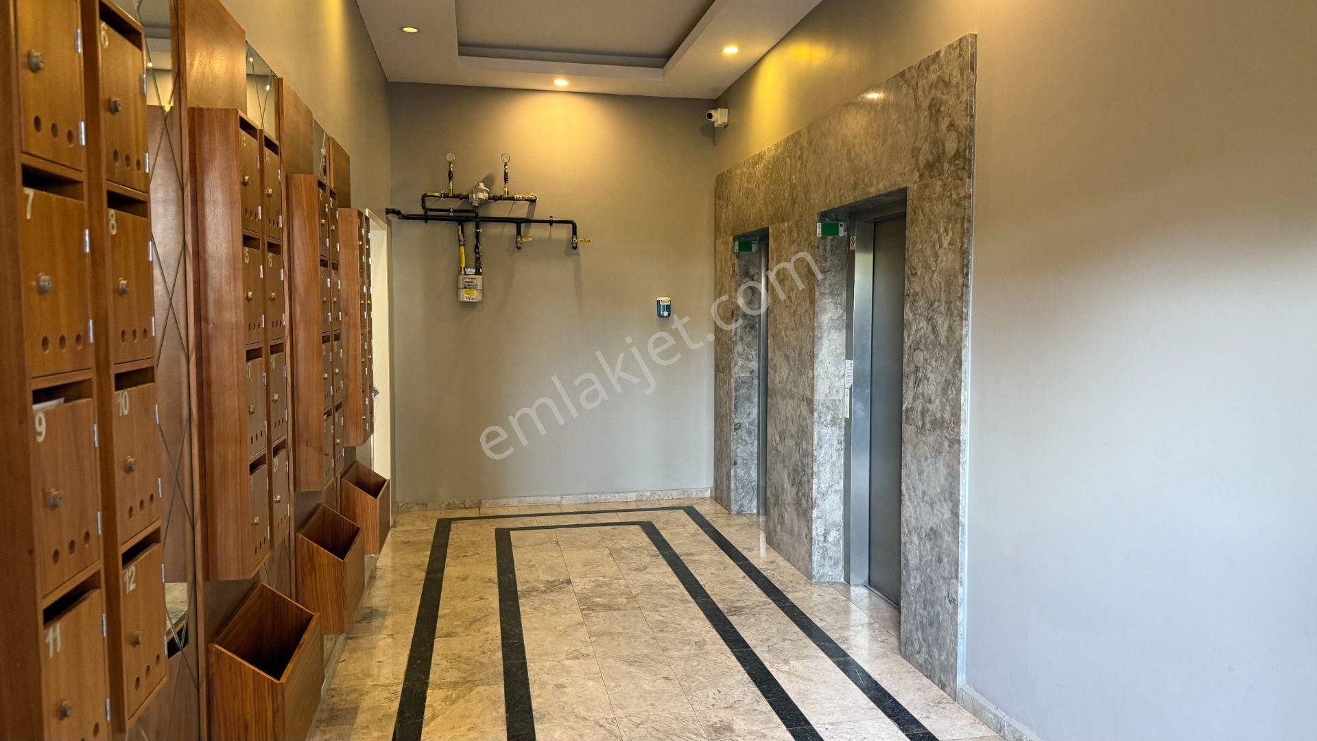 Çengelköy Life Sitesi 'nde 4+1 Lüks Satılık Dubleks Daire - Görsel 2