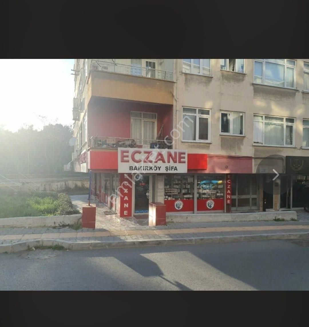 Bakırköy Sadi Konuk Ve Mazhar Osman Devlet Hastanesinin Ortak Giriş Kapısında 2 Adet Satılık Dükkan - Görsel 2