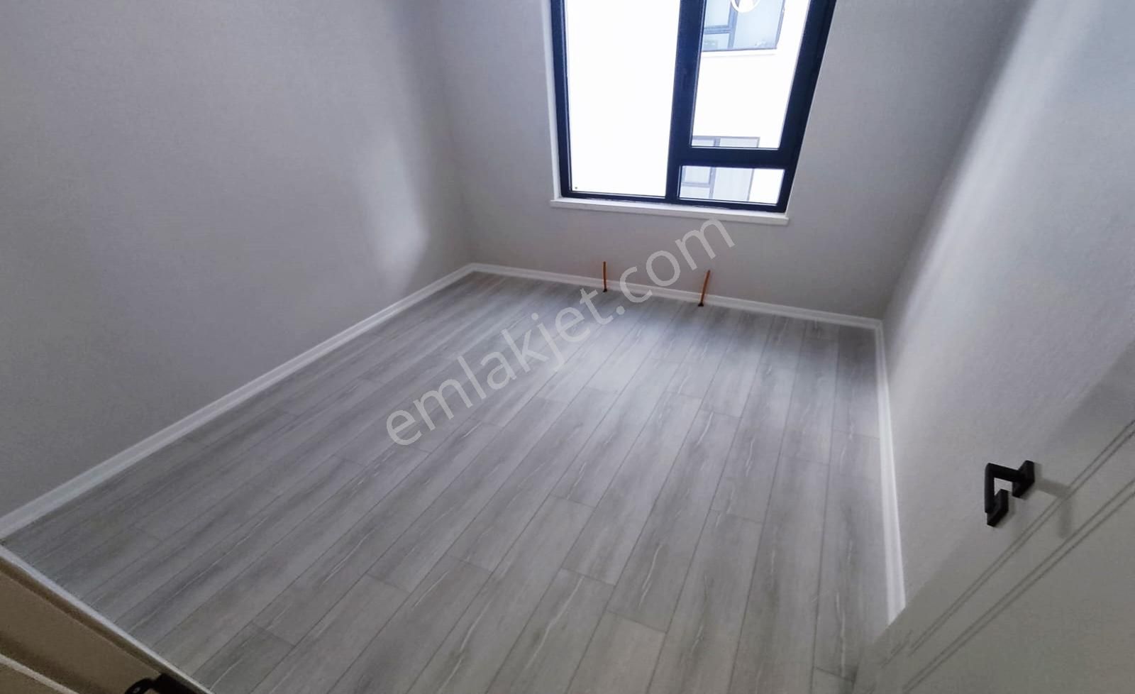 Yuvam'dan Karakaya'da Full Yapılı Ebeveyn Banyolu Daire - Görsel 15