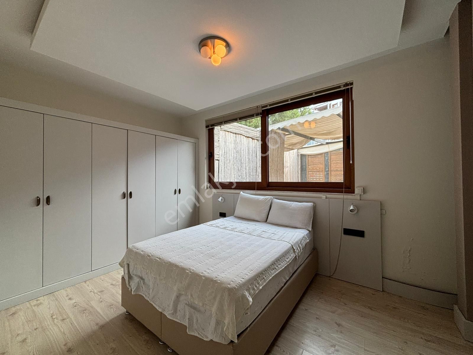 Torba'da Lüks Denize Yakın Müştemilatlı Havuzlu Bahçeli Villa - Görsel 20