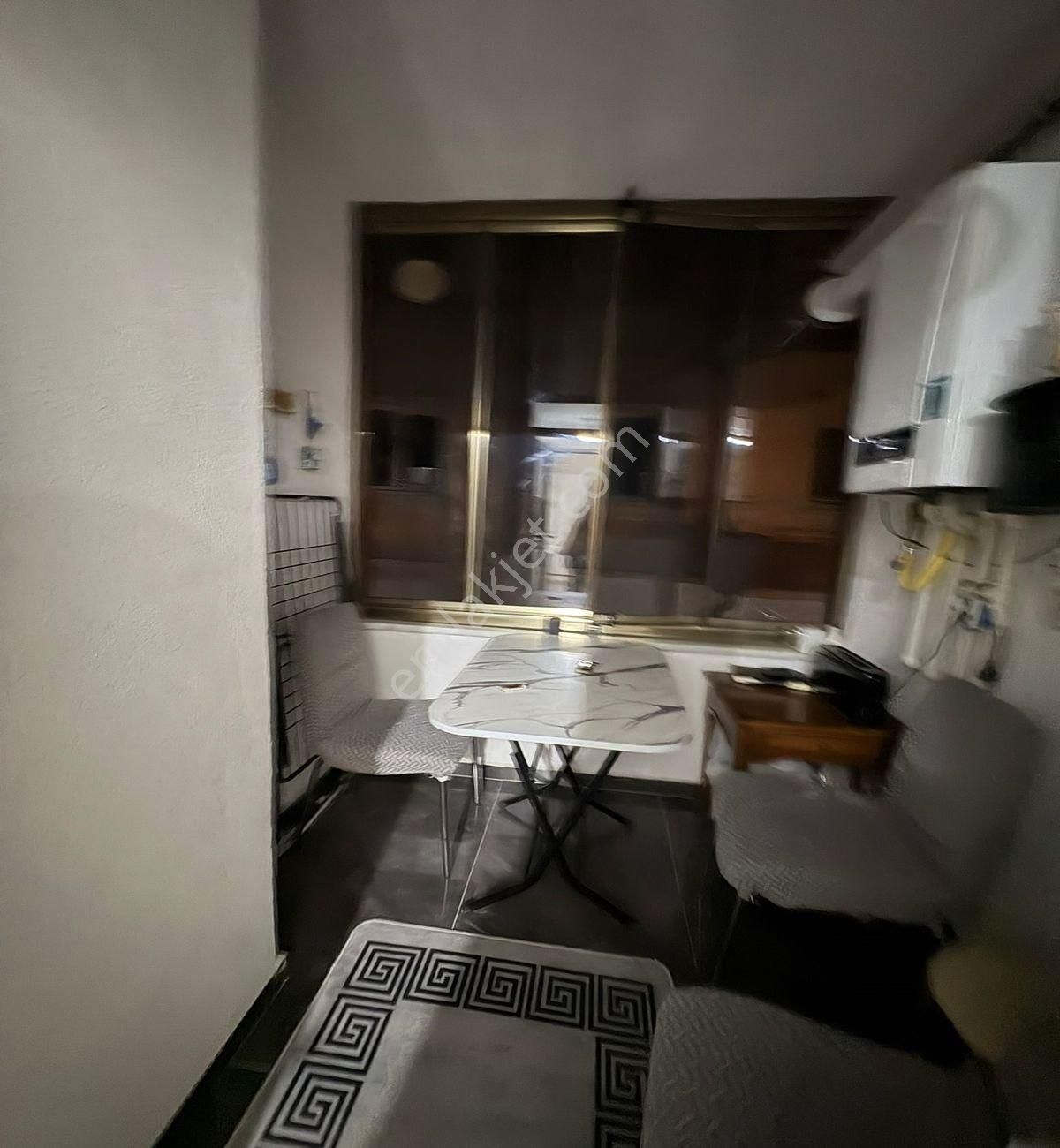 Avcılar Merkezde 3+1 Kapalı Otoparklı Satılık Ara Kat Daire - Görsel 8