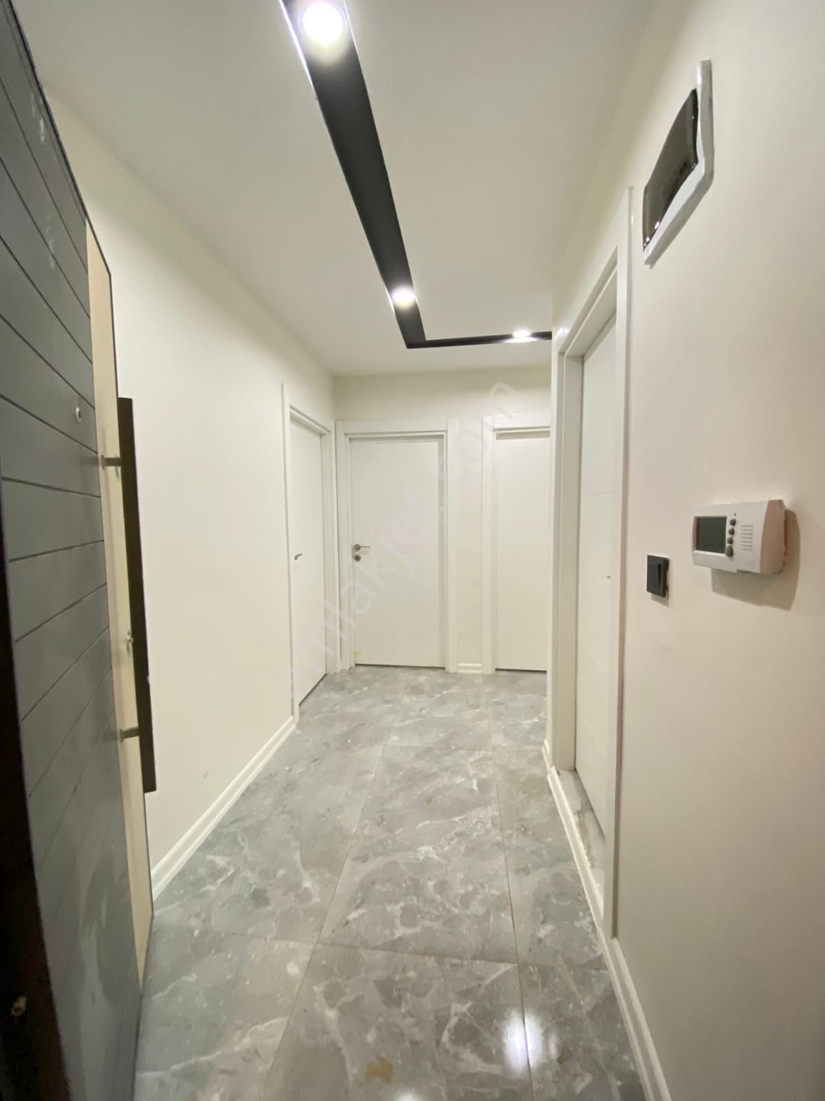 Fevzi Çakmak Mahallesinde Site İçi Sıfır 2+1 Daire - Görsel 21