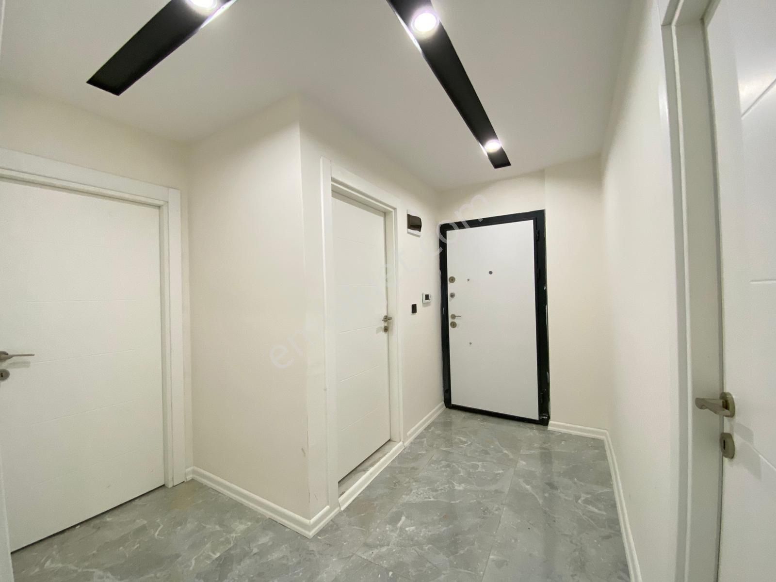 Fevzi Çakmak Mahallesinde Site İçi Sıfır 2+1 Daire - Görsel 23