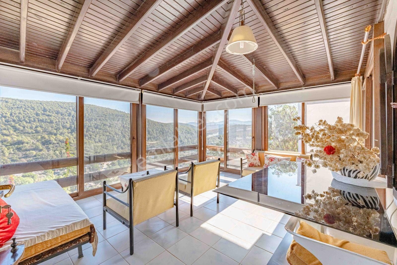 Bodrum Adabükü Çamlık Sitesi'nde Doğa Manzaralı Dubleks - Görsel 21