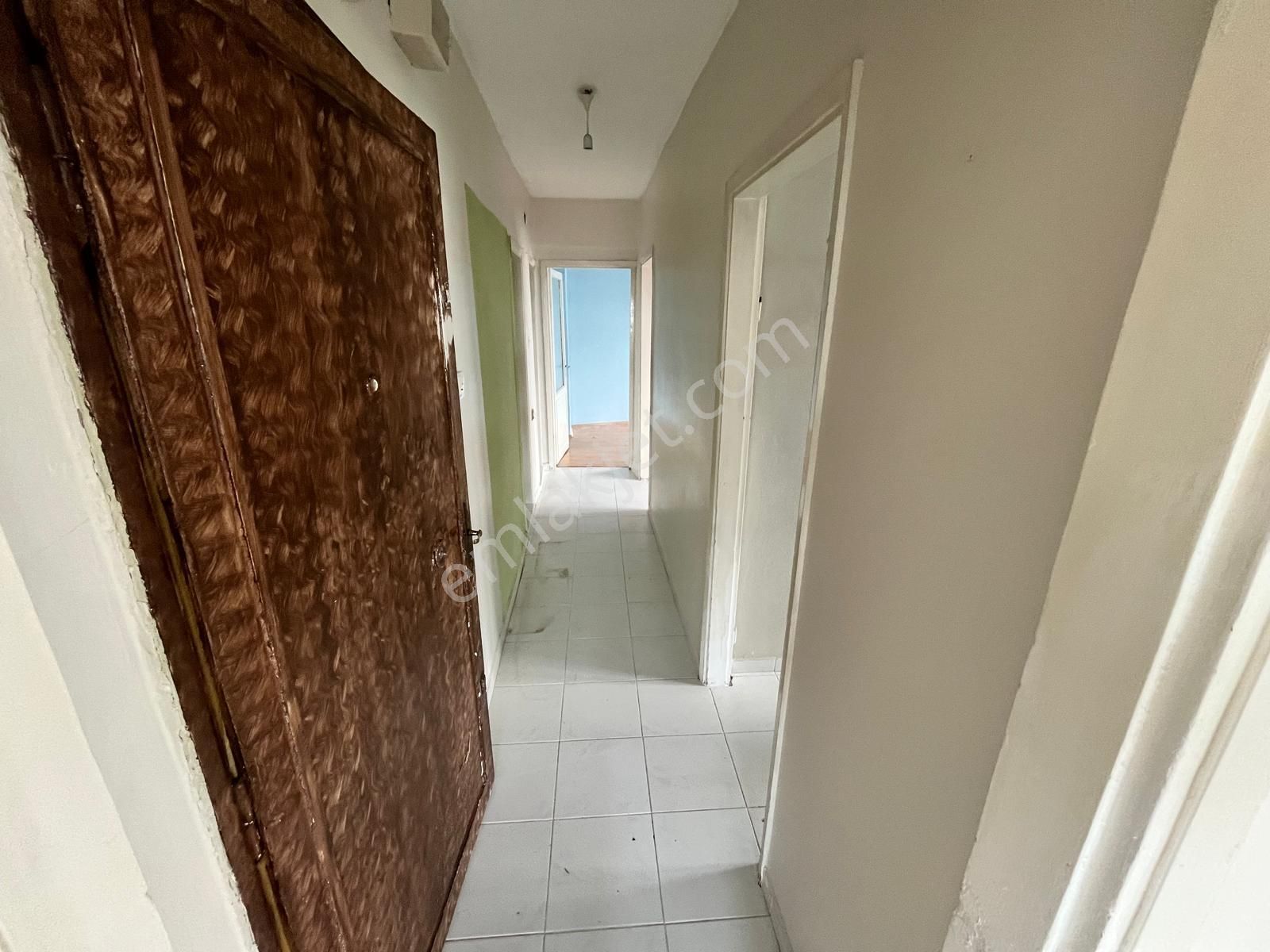 Avcılar Gümüşpala'da E-5 Üzerinde Deniz Manzaralı Asansörlü 2+1 7.kat 75 M2 Yatırımlık Satılı Daire - Görsel 35