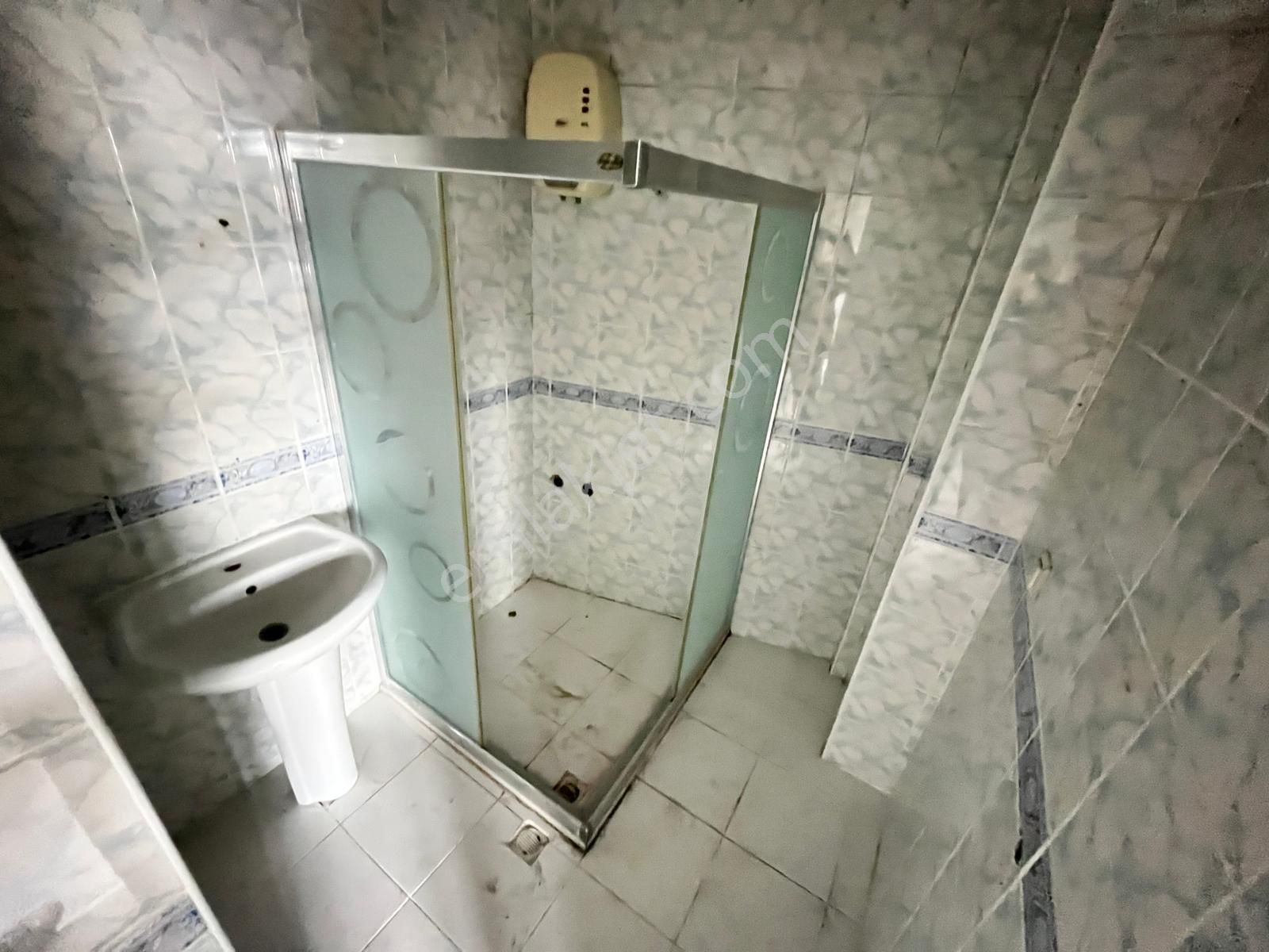 Avcılar Gümüşpala'da E-5 Üzerinde Deniz Manzaralı Asansörlü 2+1 7.kat 75 M2 Yatırımlık Satılı Daire - Görsel 28