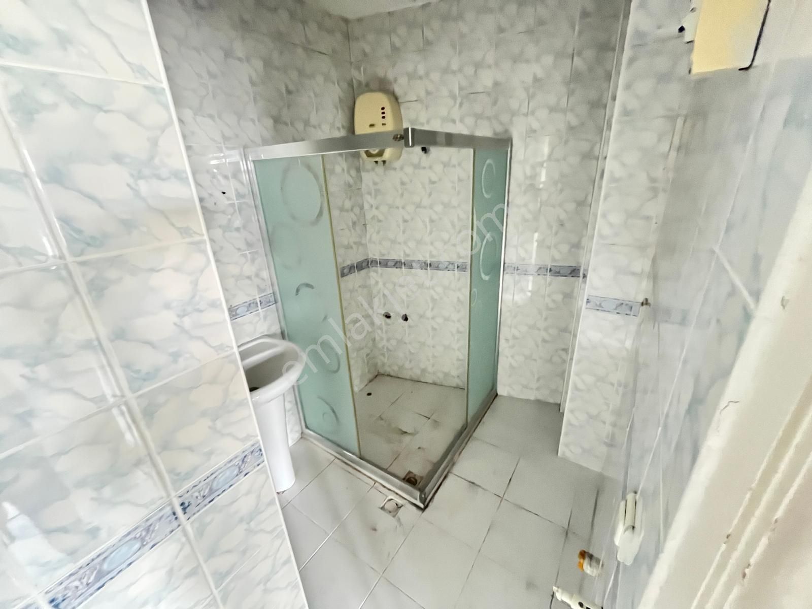 Avcılar Gümüşpala'da E-5 Üzerinde Deniz Manzaralı Asansörlü 2+1 7.kat 75 M2 Yatırımlık Satılı Daire - Görsel 27