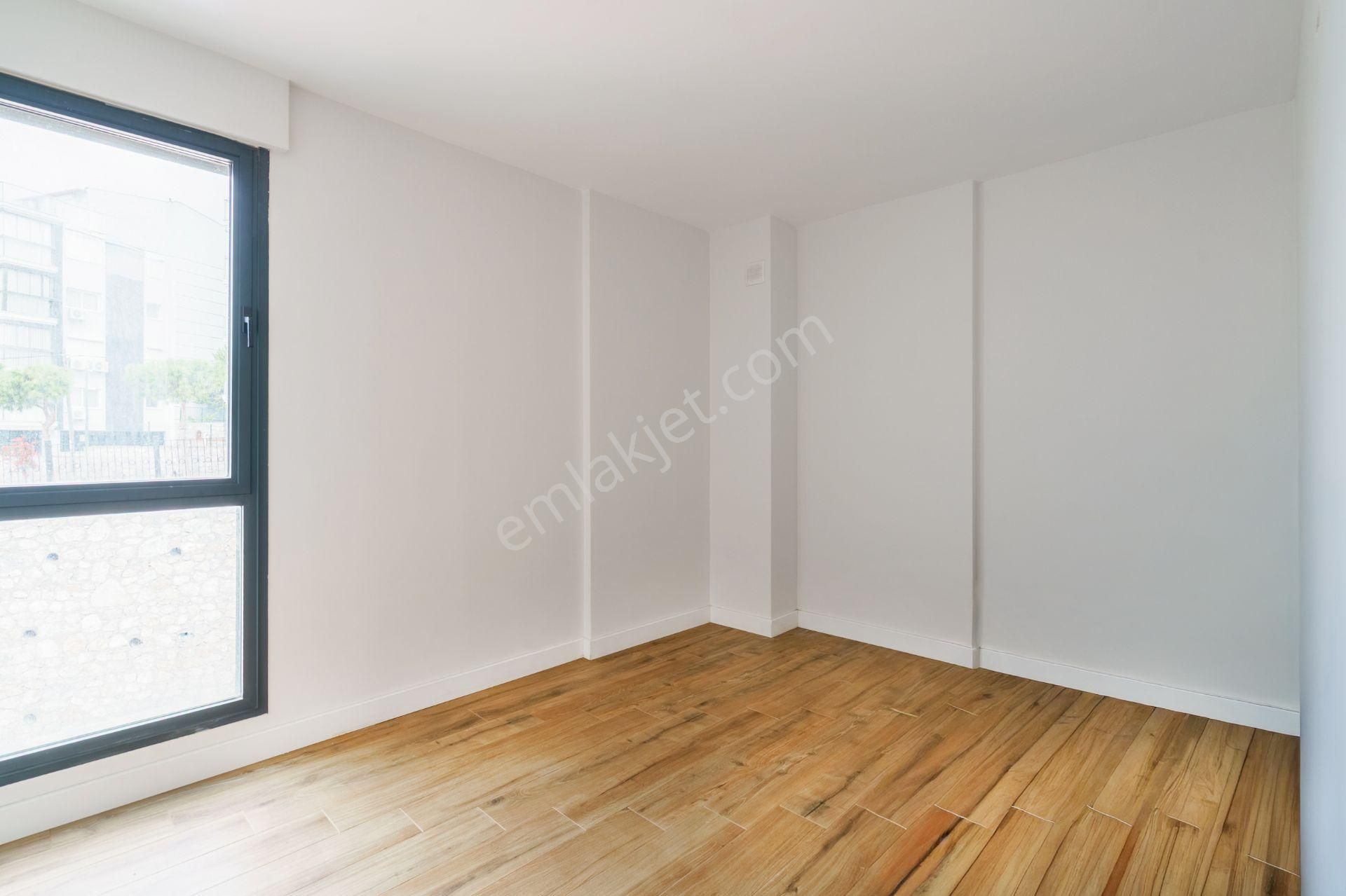 Kısa Süreliğine İndirim Royal Panorama'da Deniz Manzaralı Satılık 3+1 Daire - Görsel 23