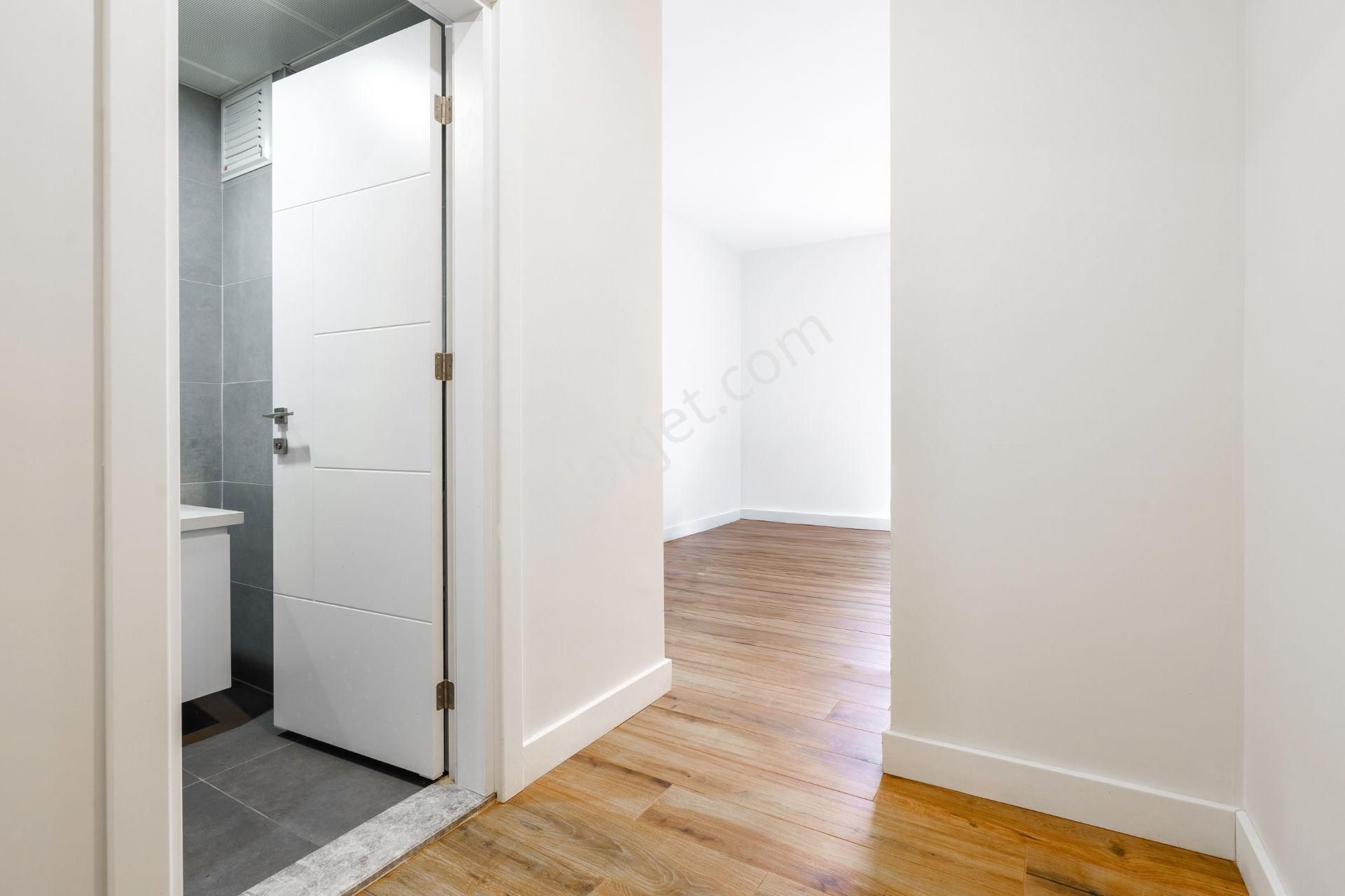 Kısa Süreliğine İndirim Royal Panorama'da Deniz Manzaralı Satılık 3+1 Daire - Görsel 21