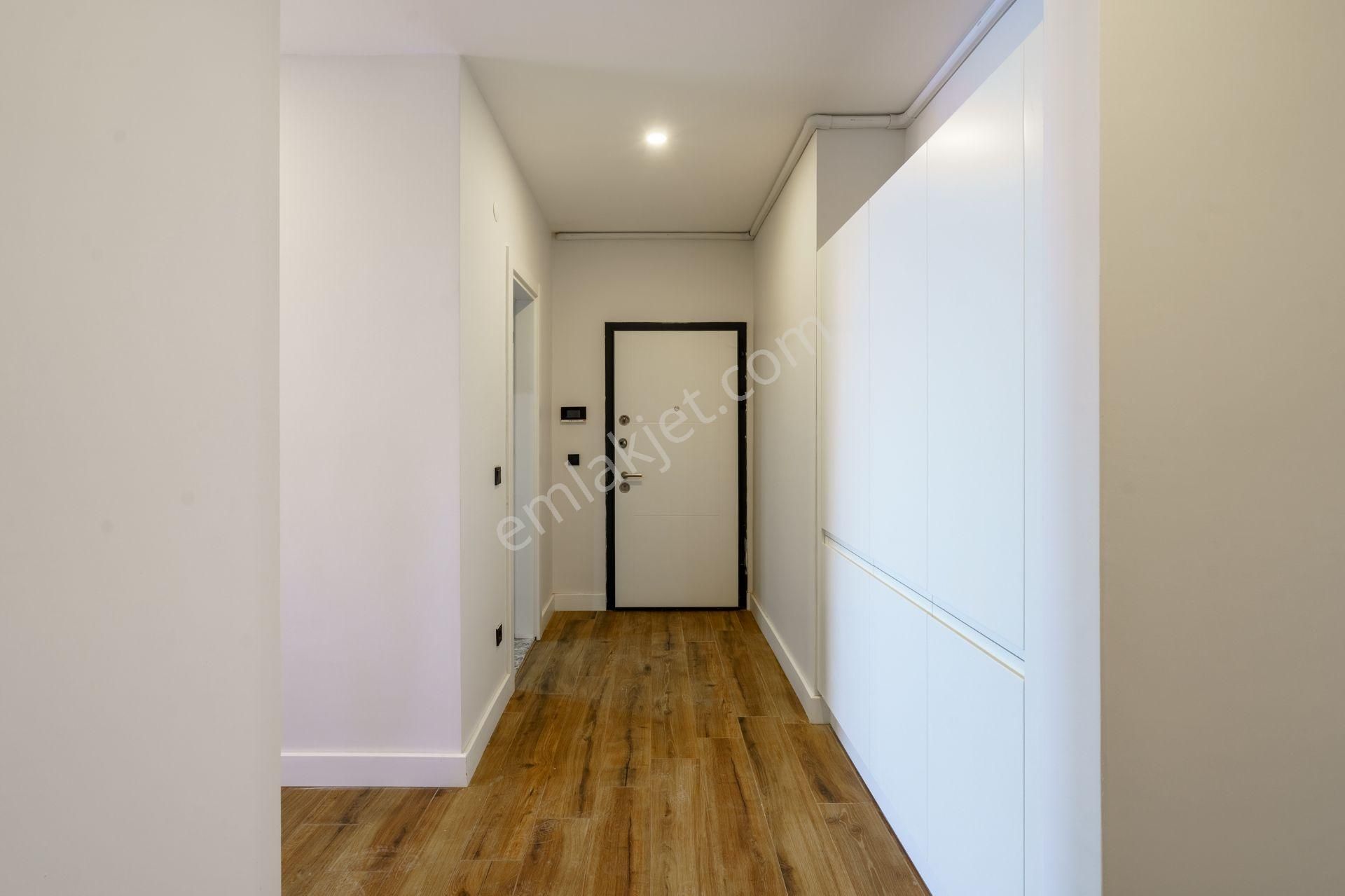 Kısa Süreliğine İndirim Royal Panorama'da Deniz Manzaralı Satılık 3+1 Daire - Görsel 16