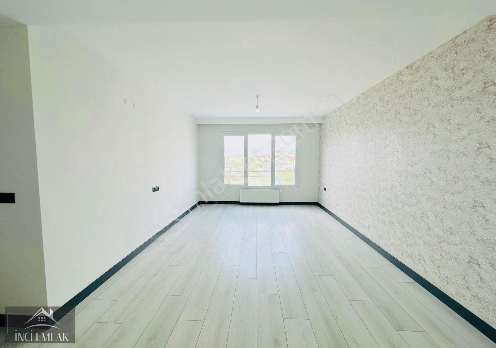 İldem E 4+1 Oturulur Arakat Güney Cephe - Görsel 5