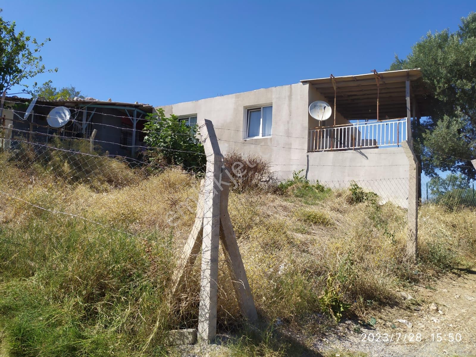 Pirenlik Mevkii İçinde Betonarme Evi Olan 361 M2 Satılık Arsa - Görsel 5