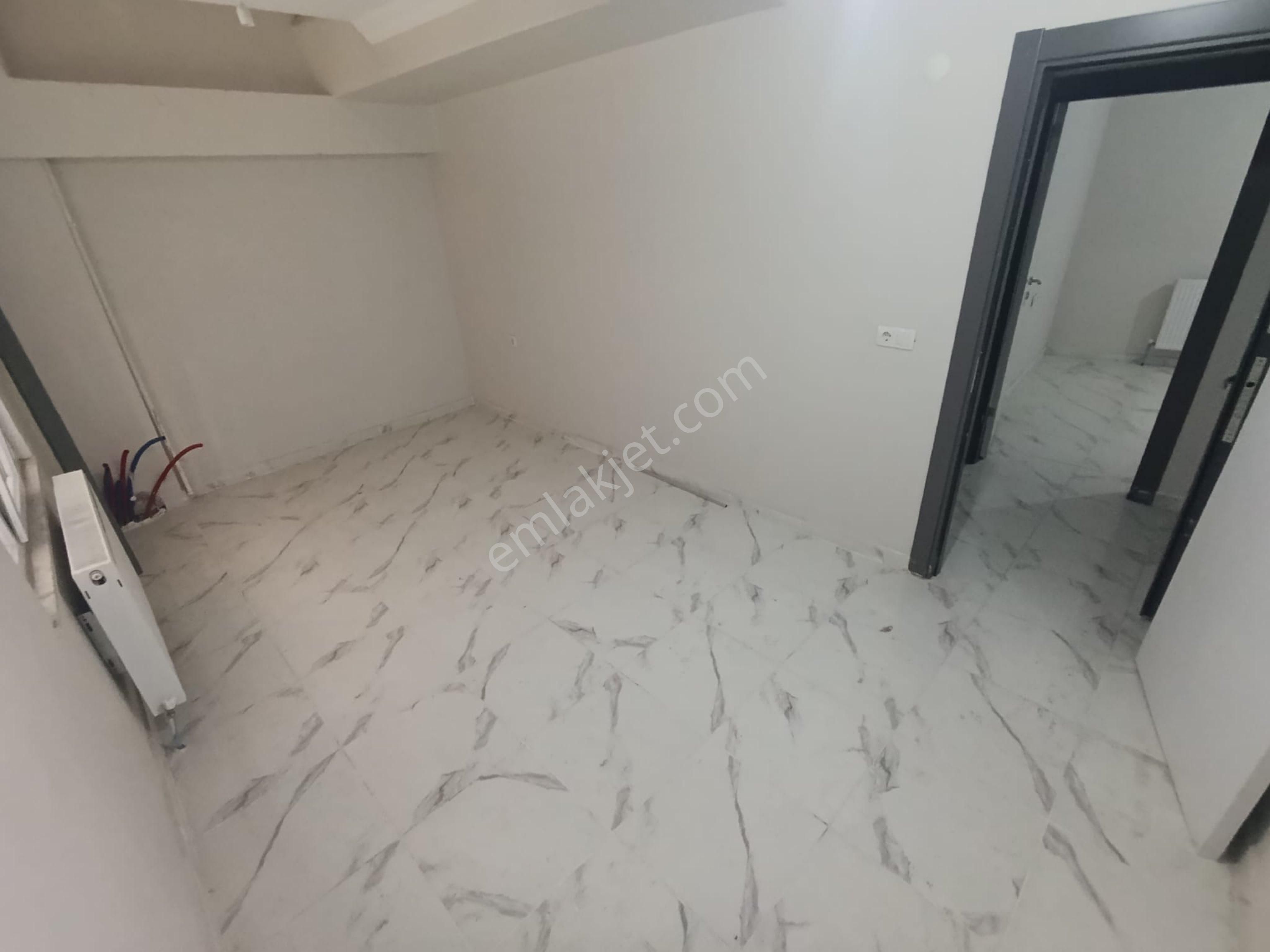 Eser İnşaat’tan Cebeci Mah 150 M2 5+1 Bahçe Katı Ters Dublex - Görsel 32
