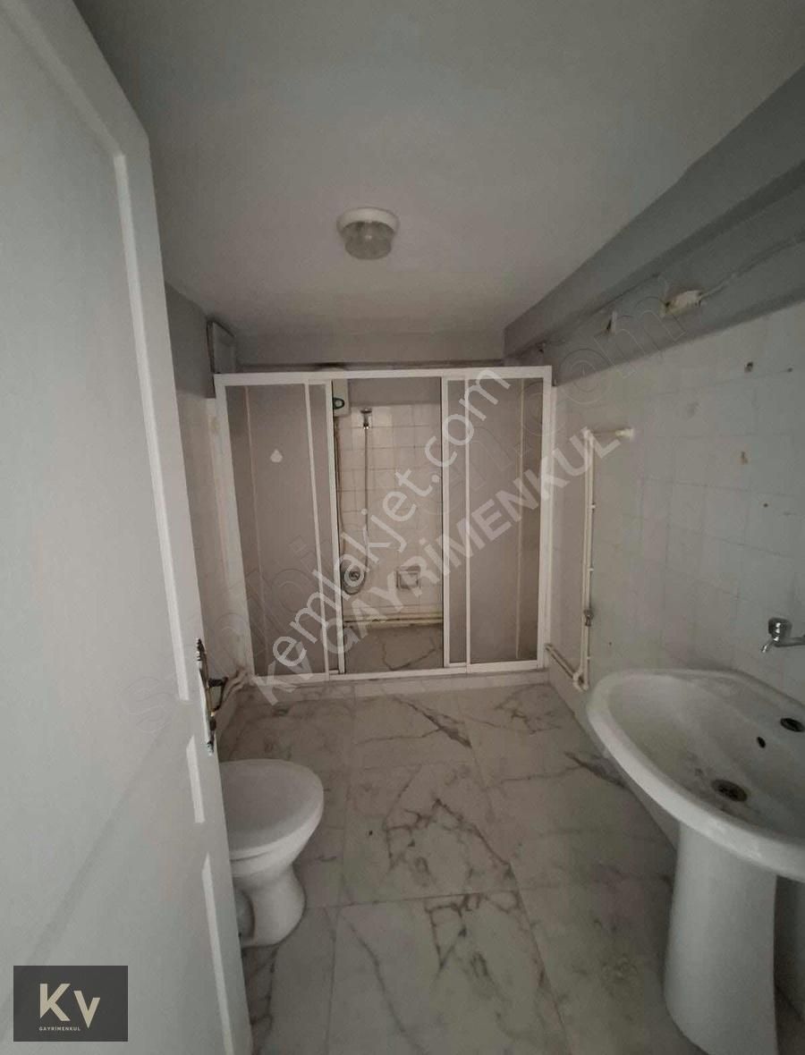 Kv Gayrimenkul'den Dilmen Mahallesi'nde Ara Kat Satılık Daire - Görsel 8