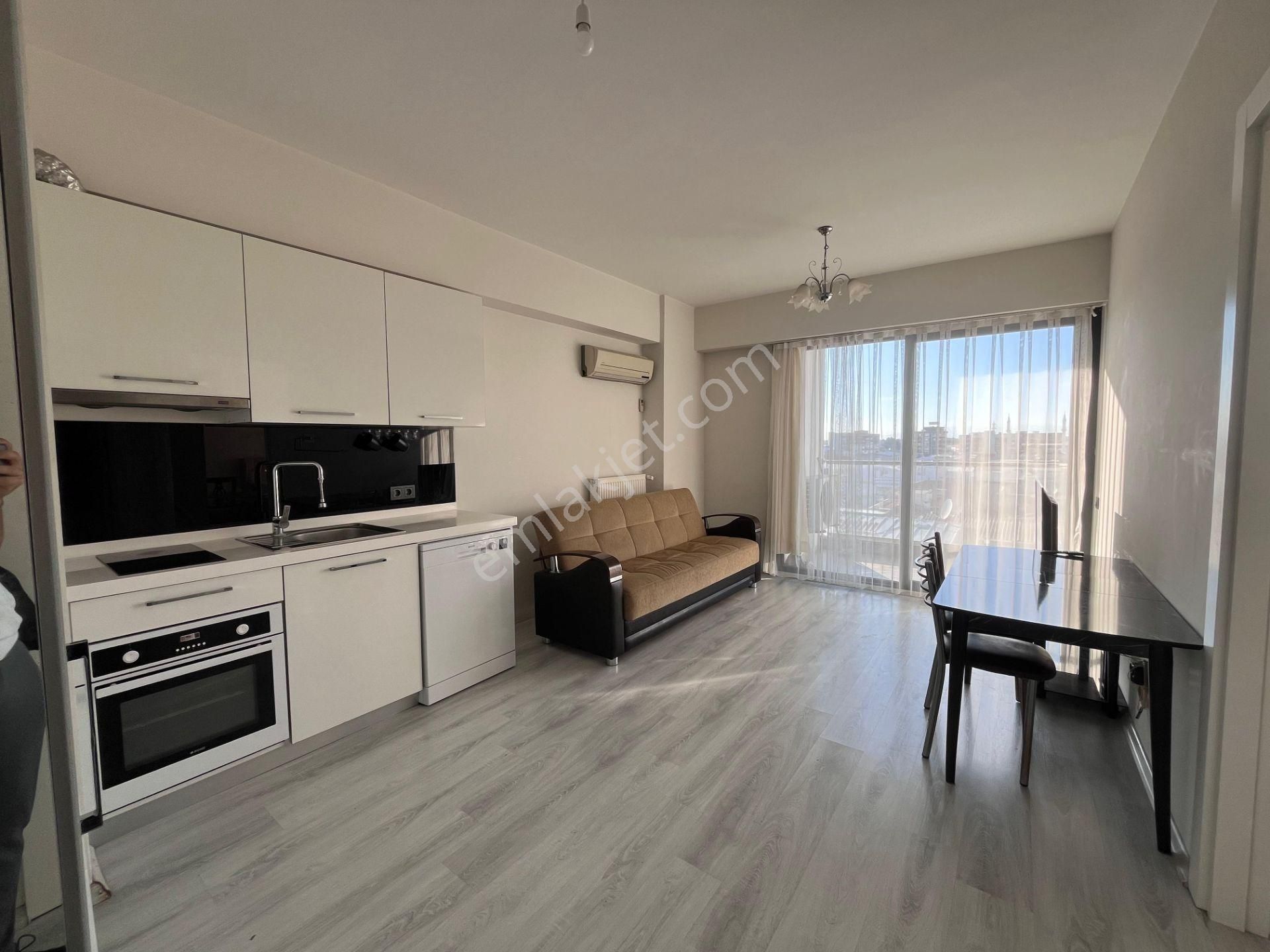 Çiğli Balatçıkta Havuzlu Site İçinde Modern 1+1 Satılık Daire - Görsel 17