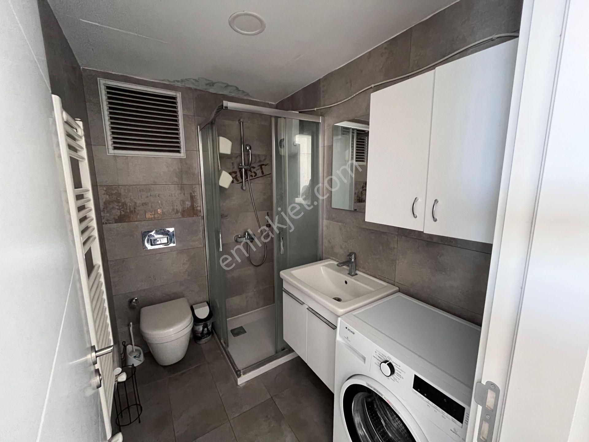 Çiğli Balatçıkta Havuzlu Site İçinde Modern 1+1 Satılık Daire - Görsel 25