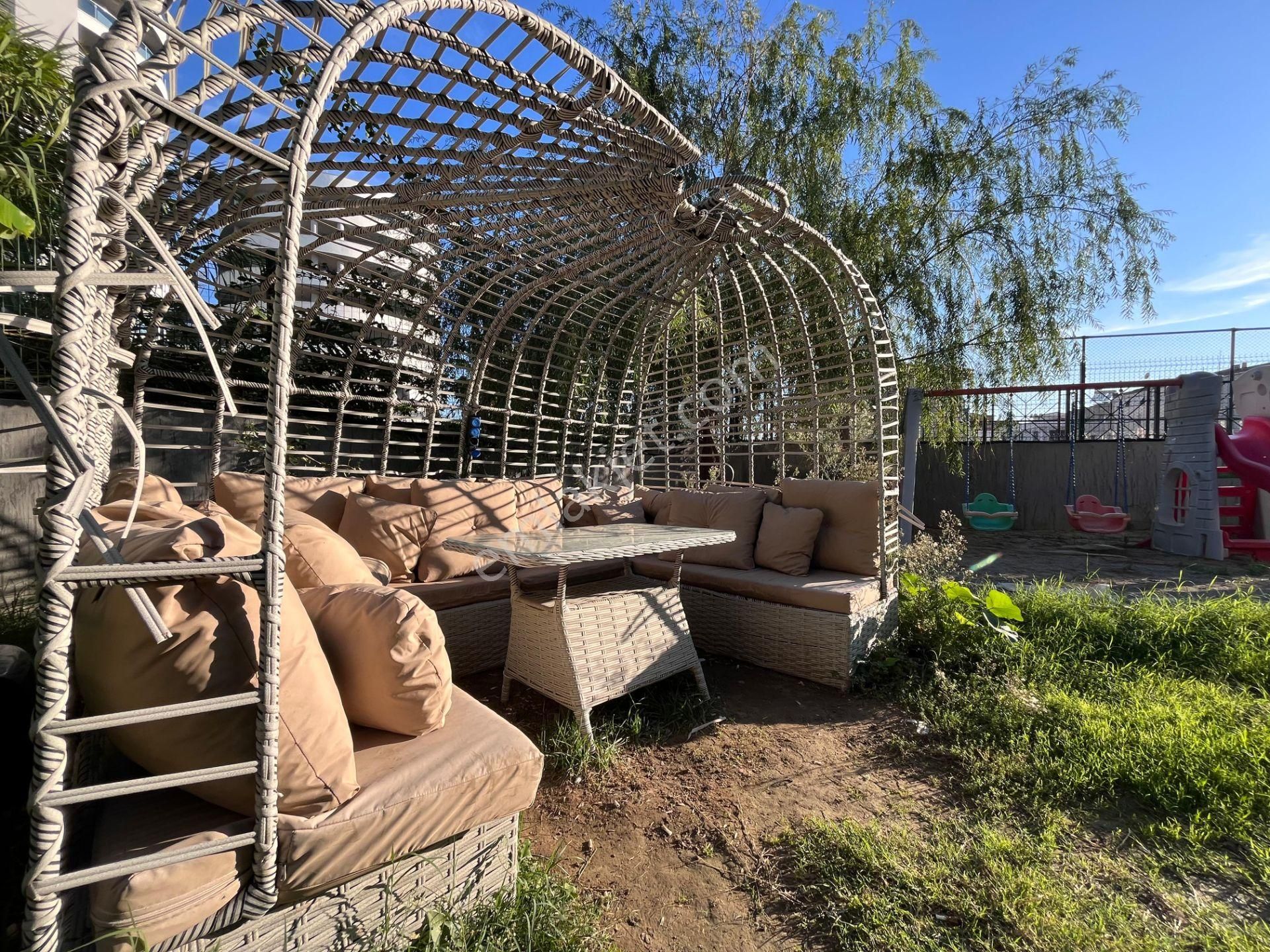 Çiğli Balatçıkta Havuzlu Site İçinde Modern 1+1 Satılık Daire - Görsel 7