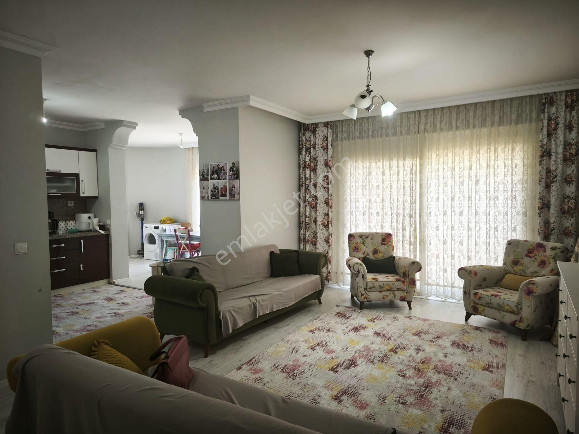 Yukarı Konacık'ta Bahçe Katı Satılık Daire