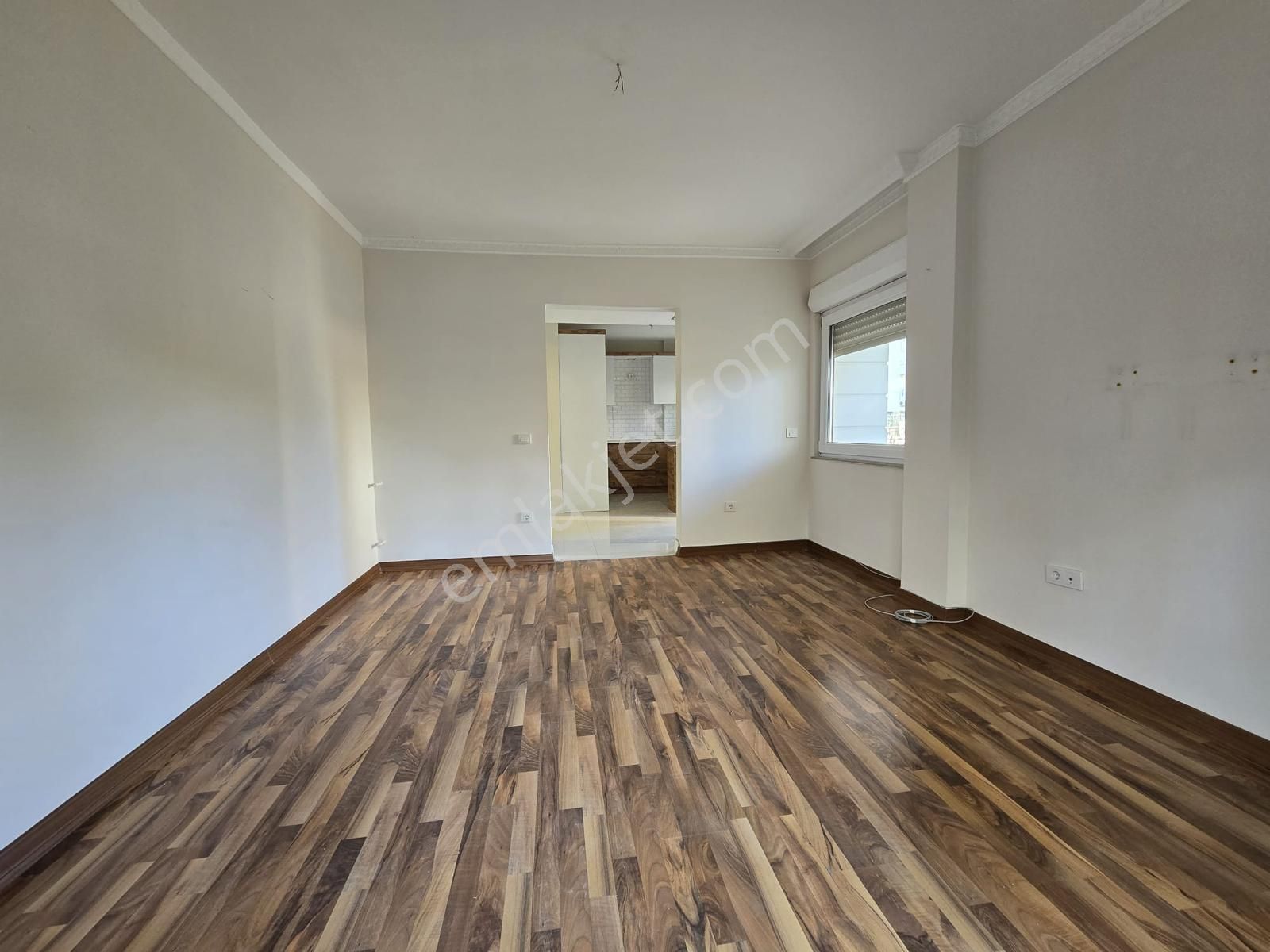 Fener 'de Laura Avm Medical Hospital Yakını Geniş Masrafsız 2+1 - Görsel 8