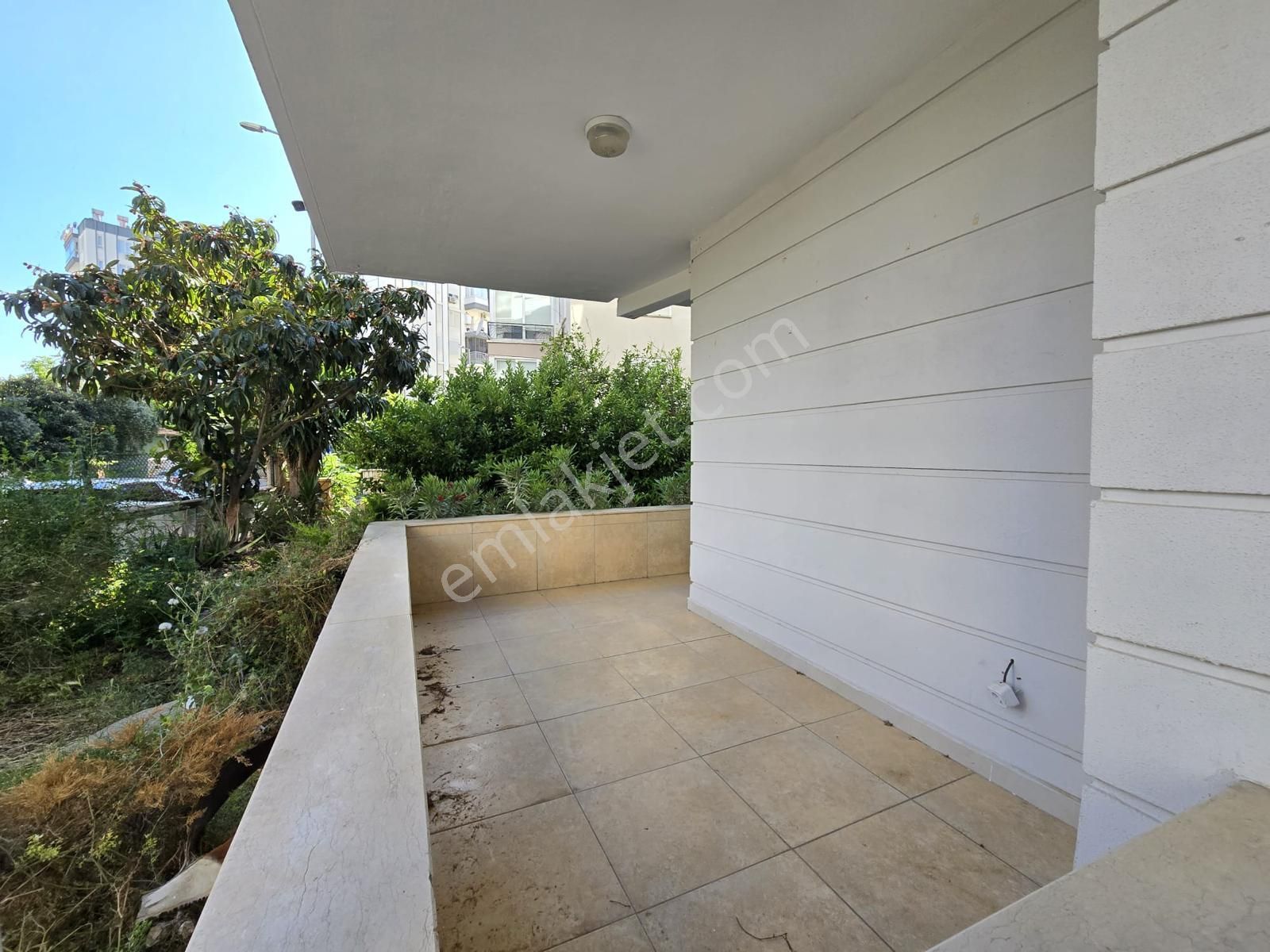 Fener 'de Laura Avm Medical Hospital Yakını Geniş Masrafsız 2+1 - Görsel 20