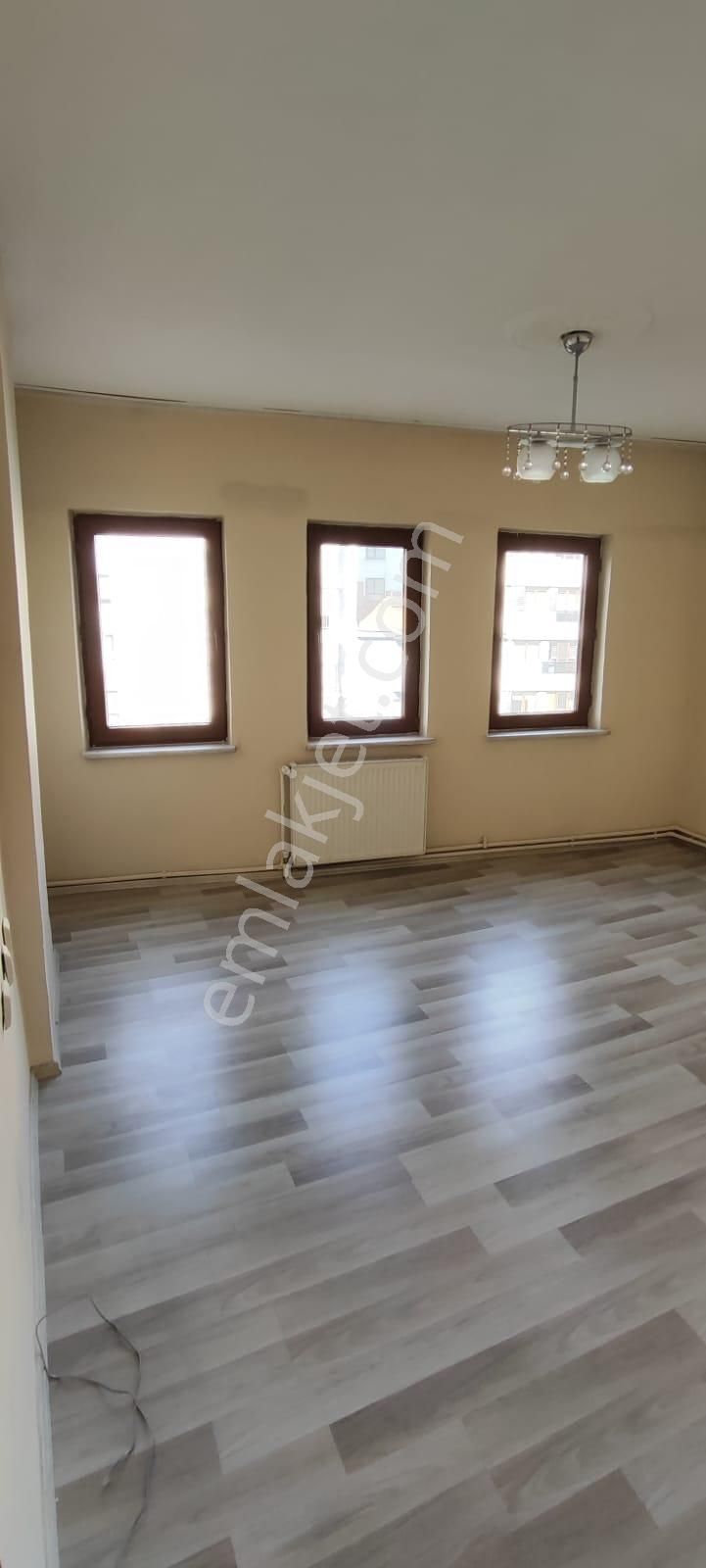 Akarbaşı Mh. Şht. Yzb. Tuncer Güngör Cad. Üzeri 2+1 Kiralık Daire - Görsel 6