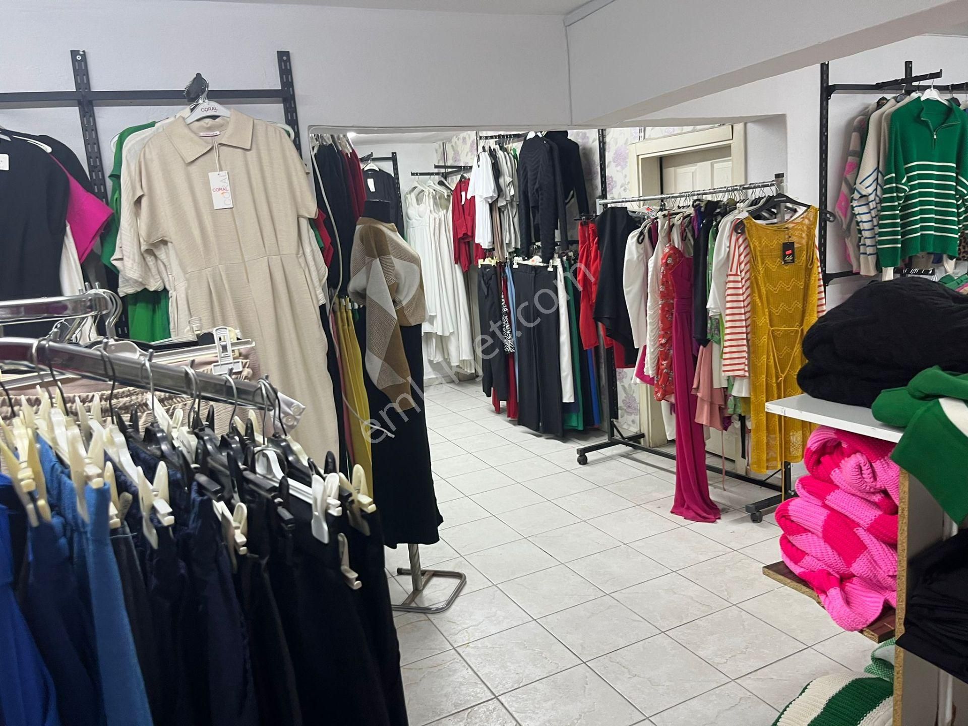 Hazır Kazanç Fırsatı ! Milas Ulusal Egemenlik Caddesi’nde Kadın Giyim Mağazası Devren Kiralık - Görsel 18