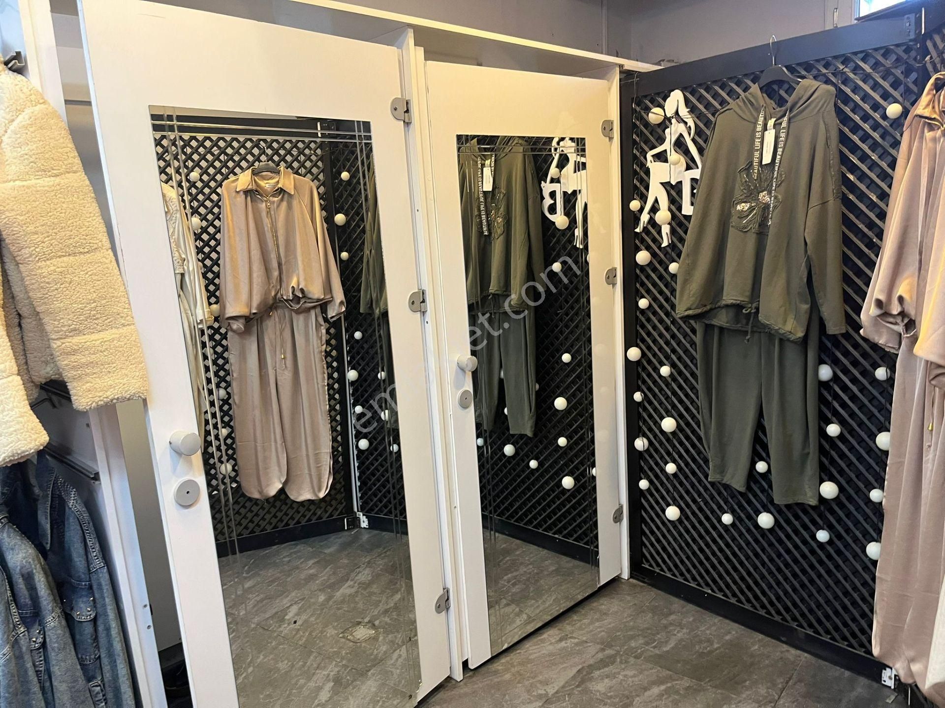 Hazır Kazanç Fırsatı ! Milas Ulusal Egemenlik Caddesi’nde Kadın Giyim Mağazası Devren Kiralık - Görsel 6