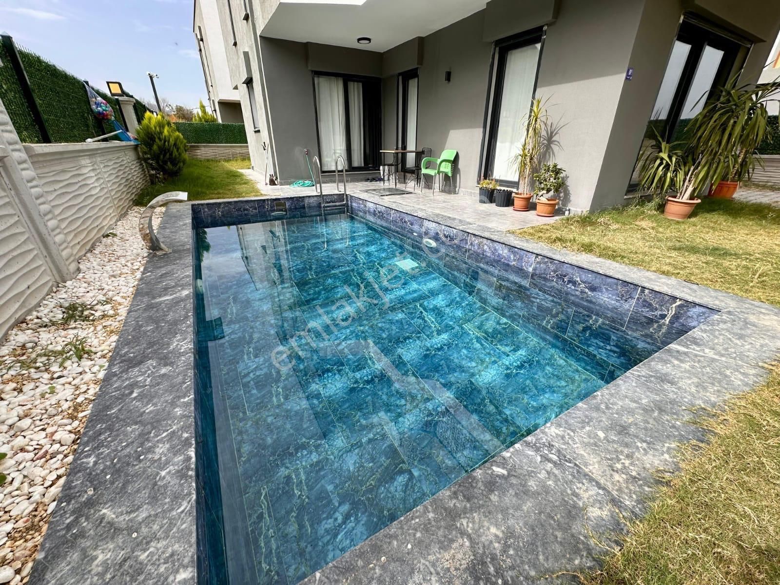 Güzelçamlı'da Tek Müstakil Özel Havuzlu 3+1 Satılık Villa - Görsel 23